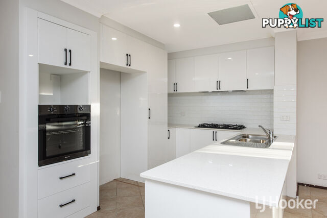 5 Exbury Court THORNLIE WA 6108