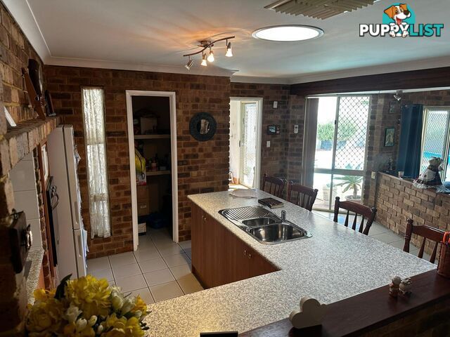 25 Discovery Drive THORNLIE WA 6108