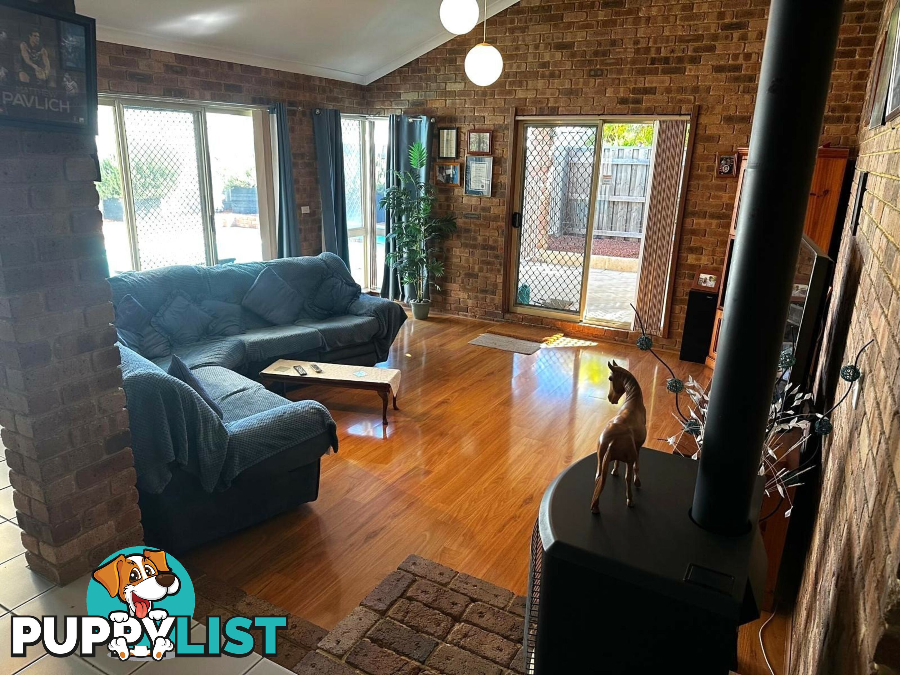 25 Discovery Drive THORNLIE WA 6108