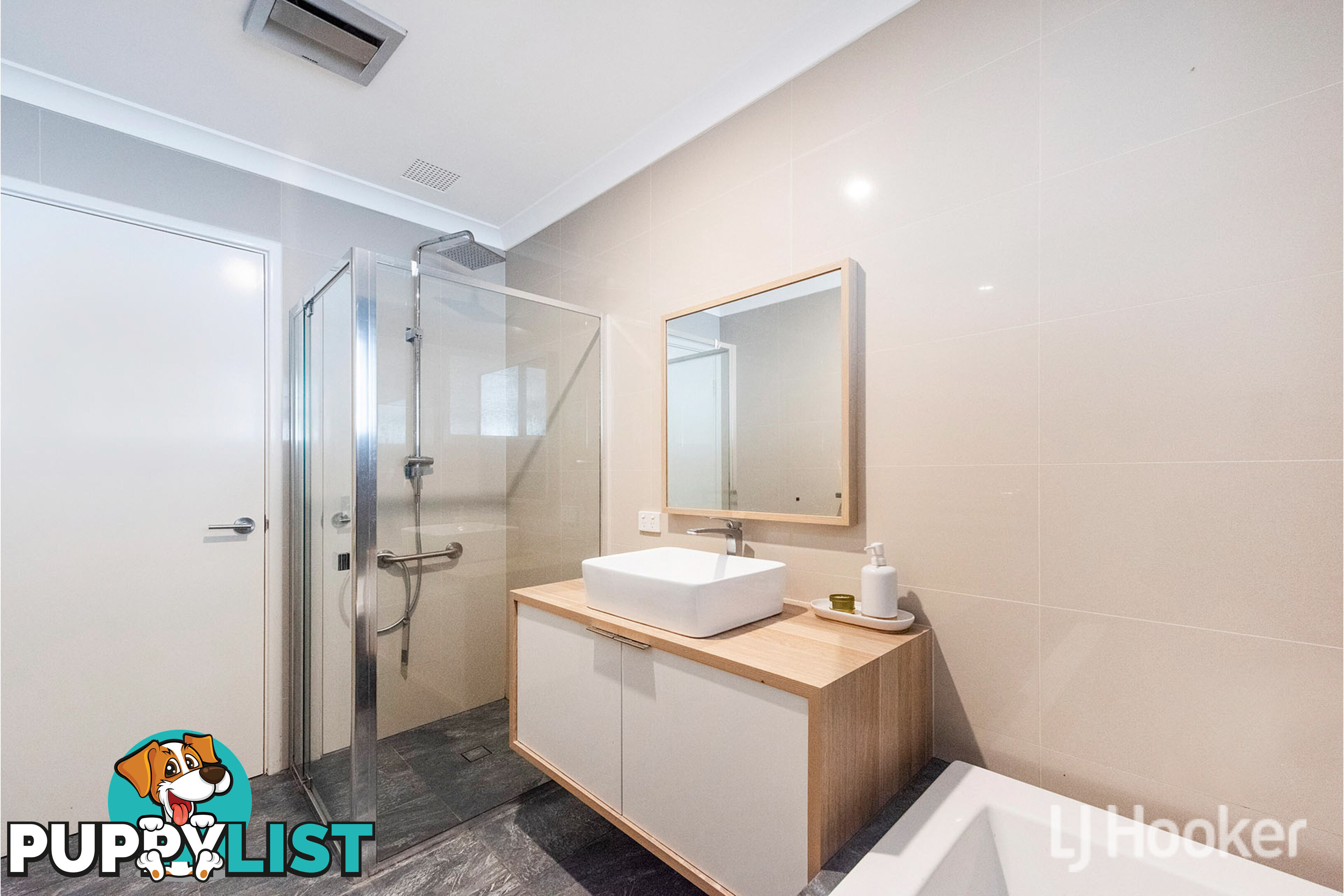 5 Lupin Close THORNLIE WA 6108