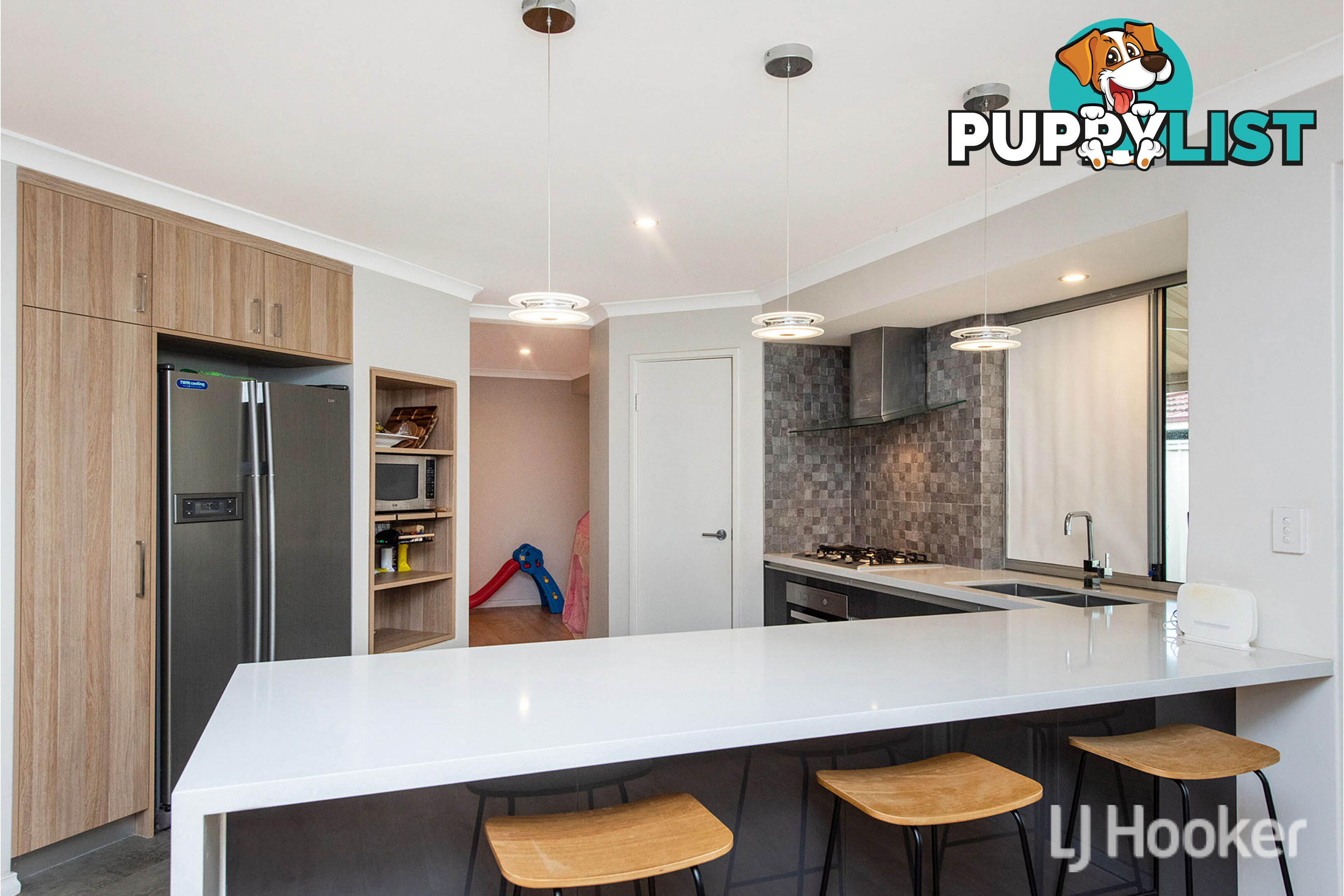 5 Lupin Close THORNLIE WA 6108