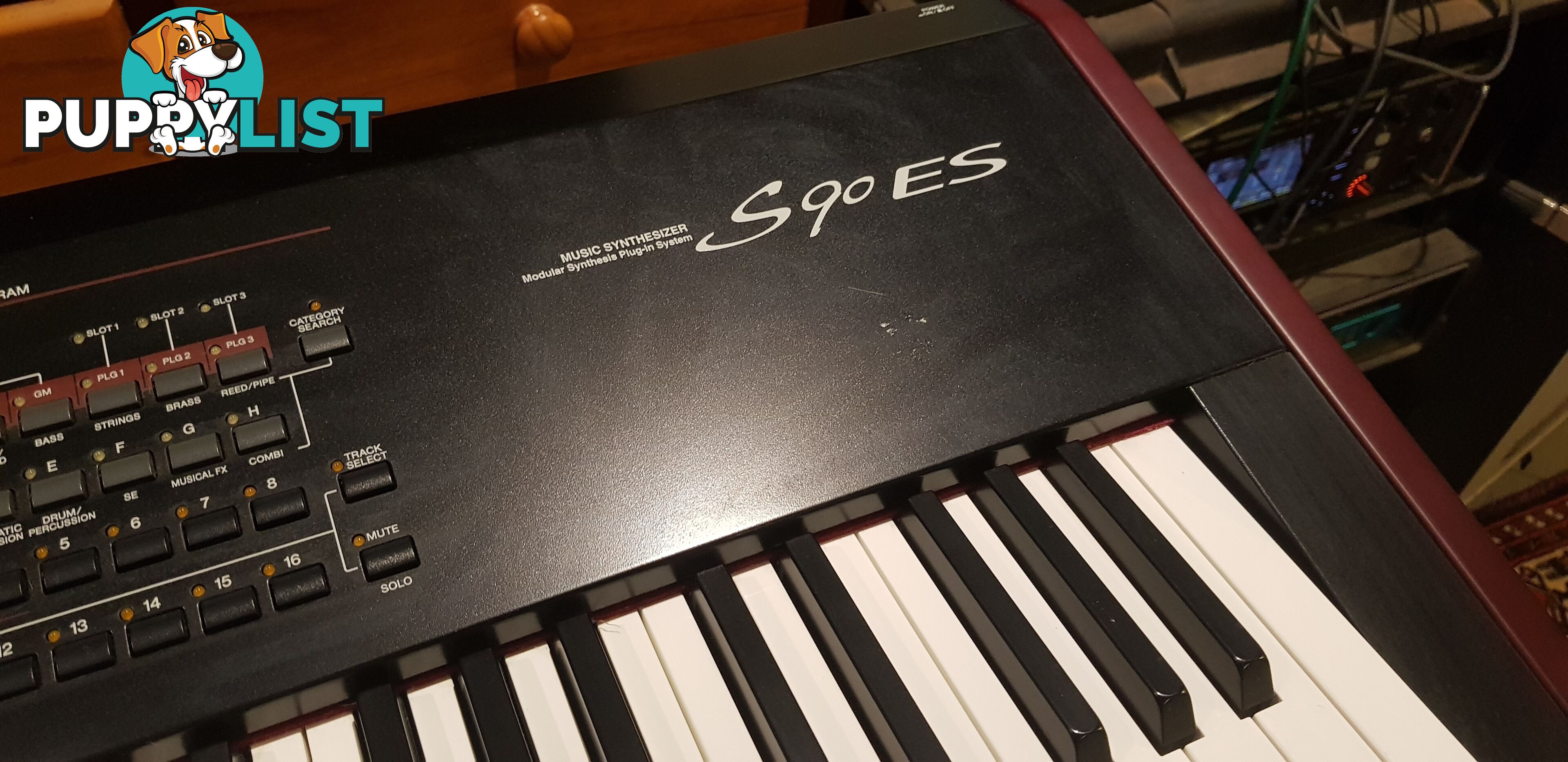 Yamaha S90 ES stage piano/synth with custom flight case and free delivery