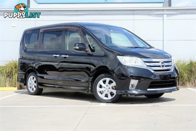 2011 NISSAN SERENA FC26  WAGON