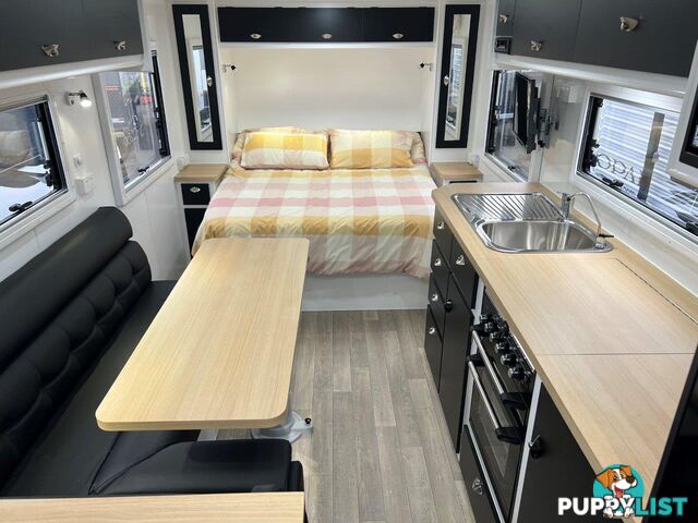 OPAL SOUTHERN EXPLORER SERIES 199 CARAVAN