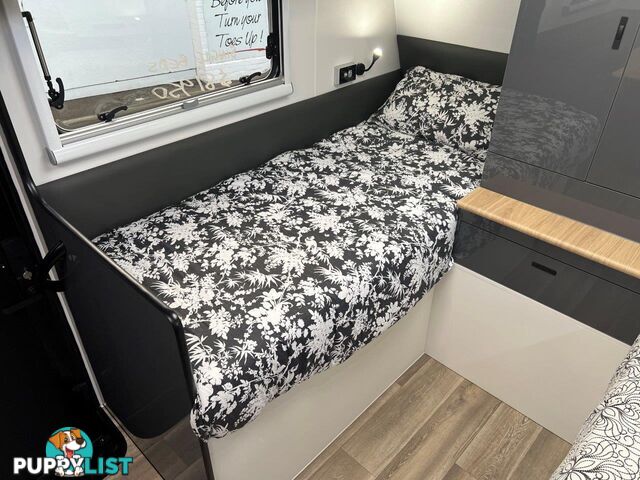 2024 MAJESTIC KNIGHT SLE 186 CARAVAN WITH SINGLE BEDS