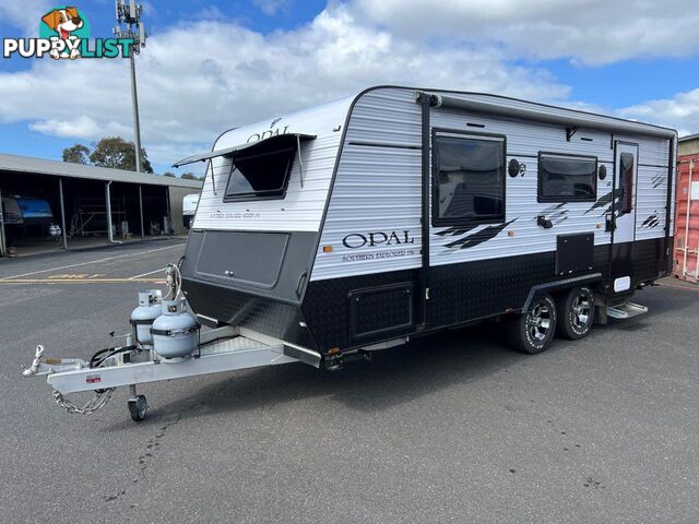 OPAL SOUTHERN EXPLORER SERIES 196 CARAVAN