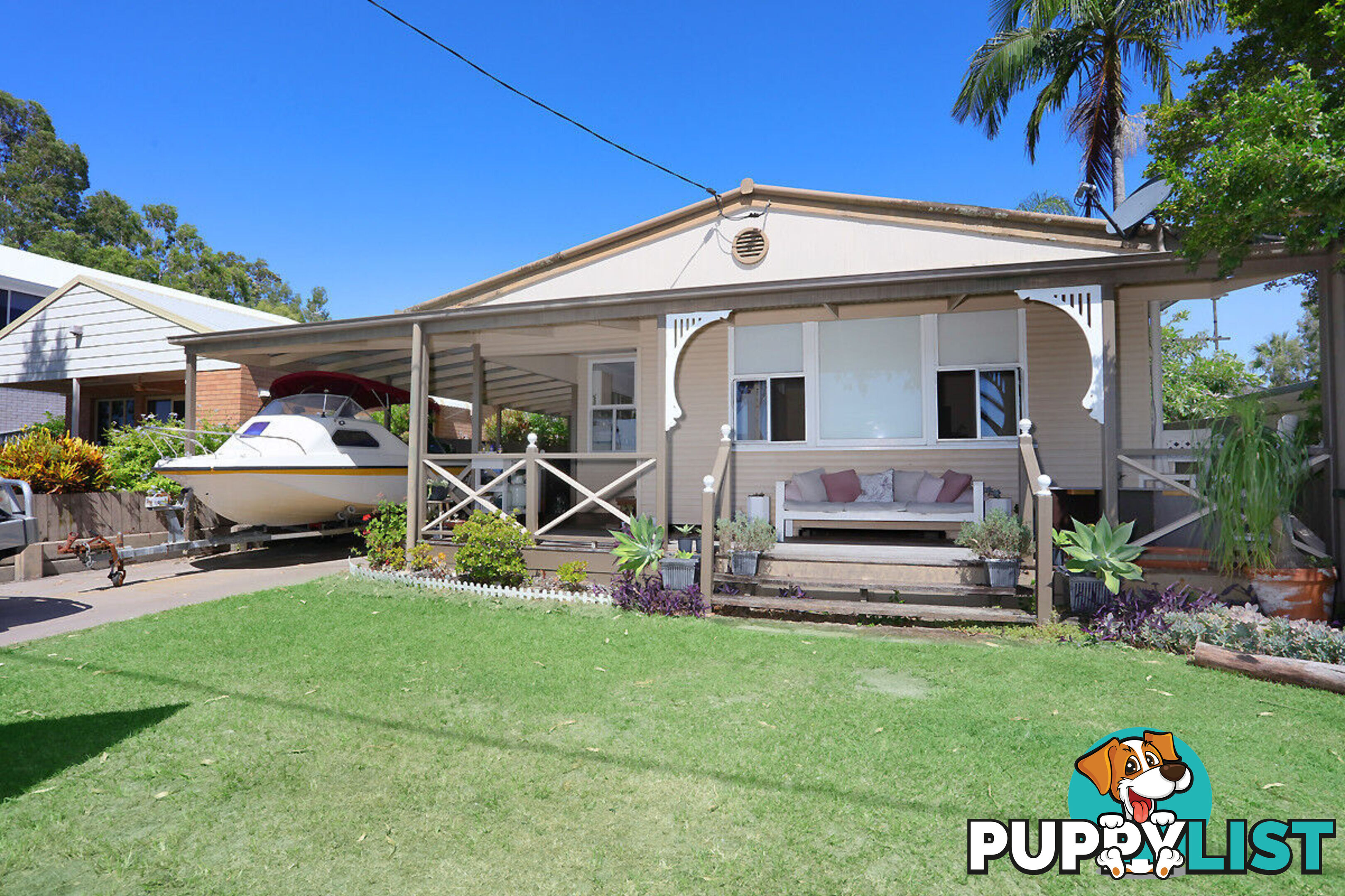 159 The Esplanade COOMBABAH QLD 4216