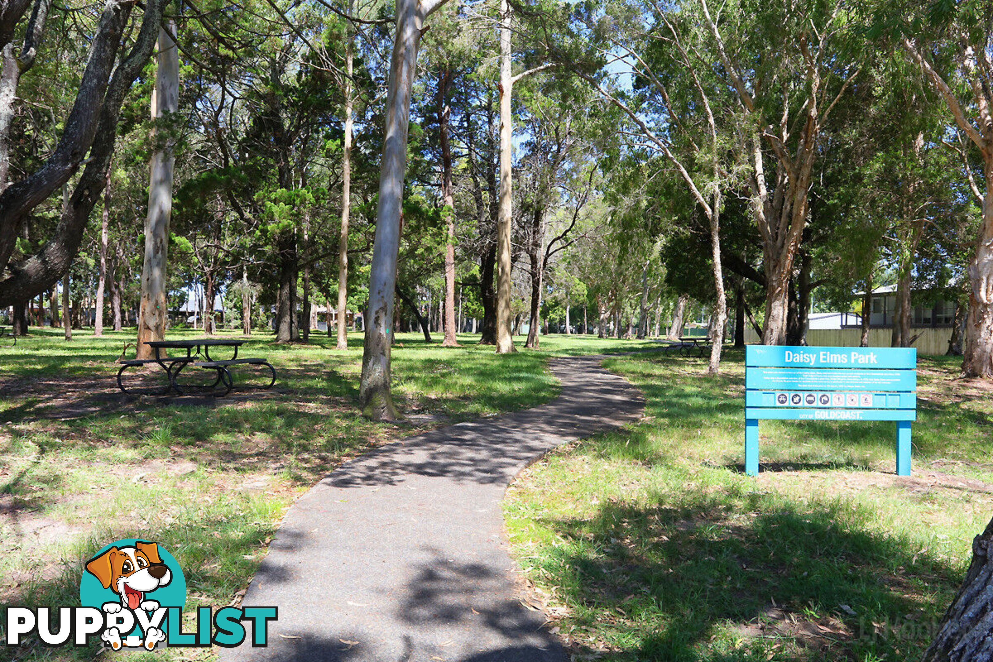 159 The Esplanade COOMBABAH QLD 4216