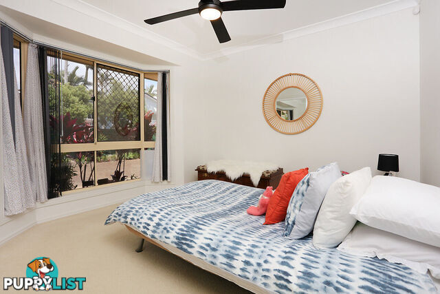 4/427 Oxley Drive RUNAWAY BAY QLD 4216