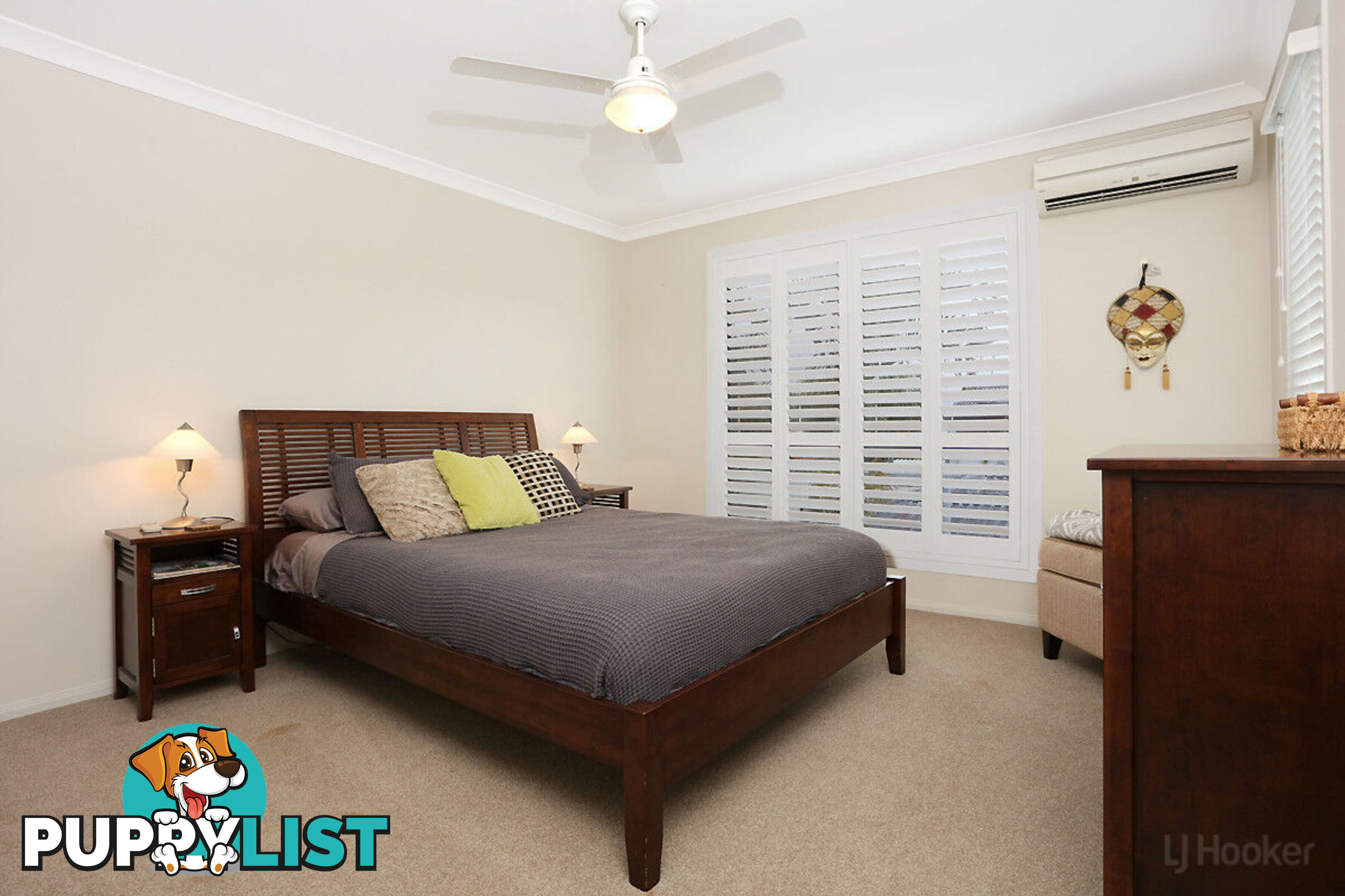 2/40 Markham Avenue RUNAWAY BAY QLD 4216