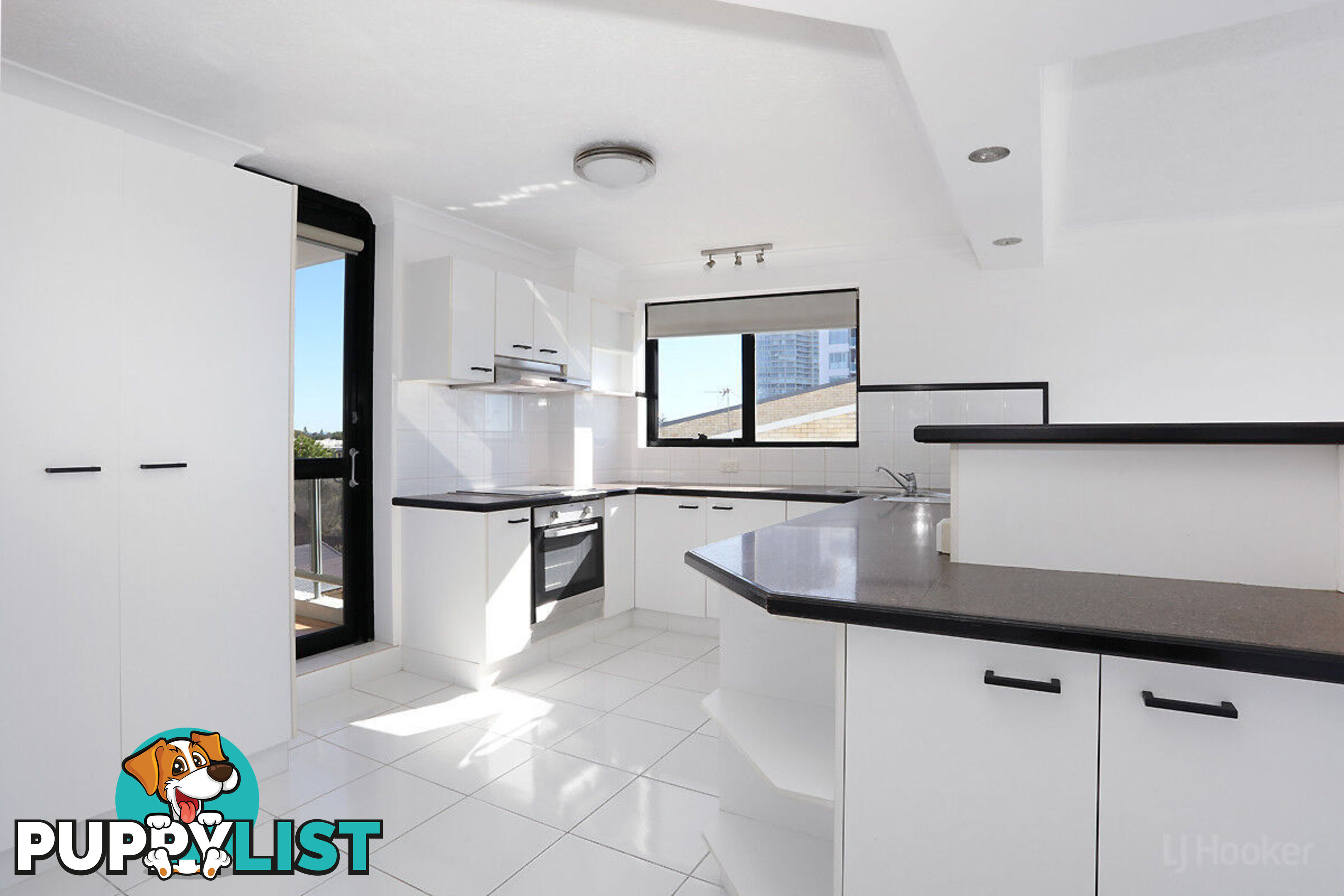4/524 Marine Parade BIGGERA WATERS QLD 4216