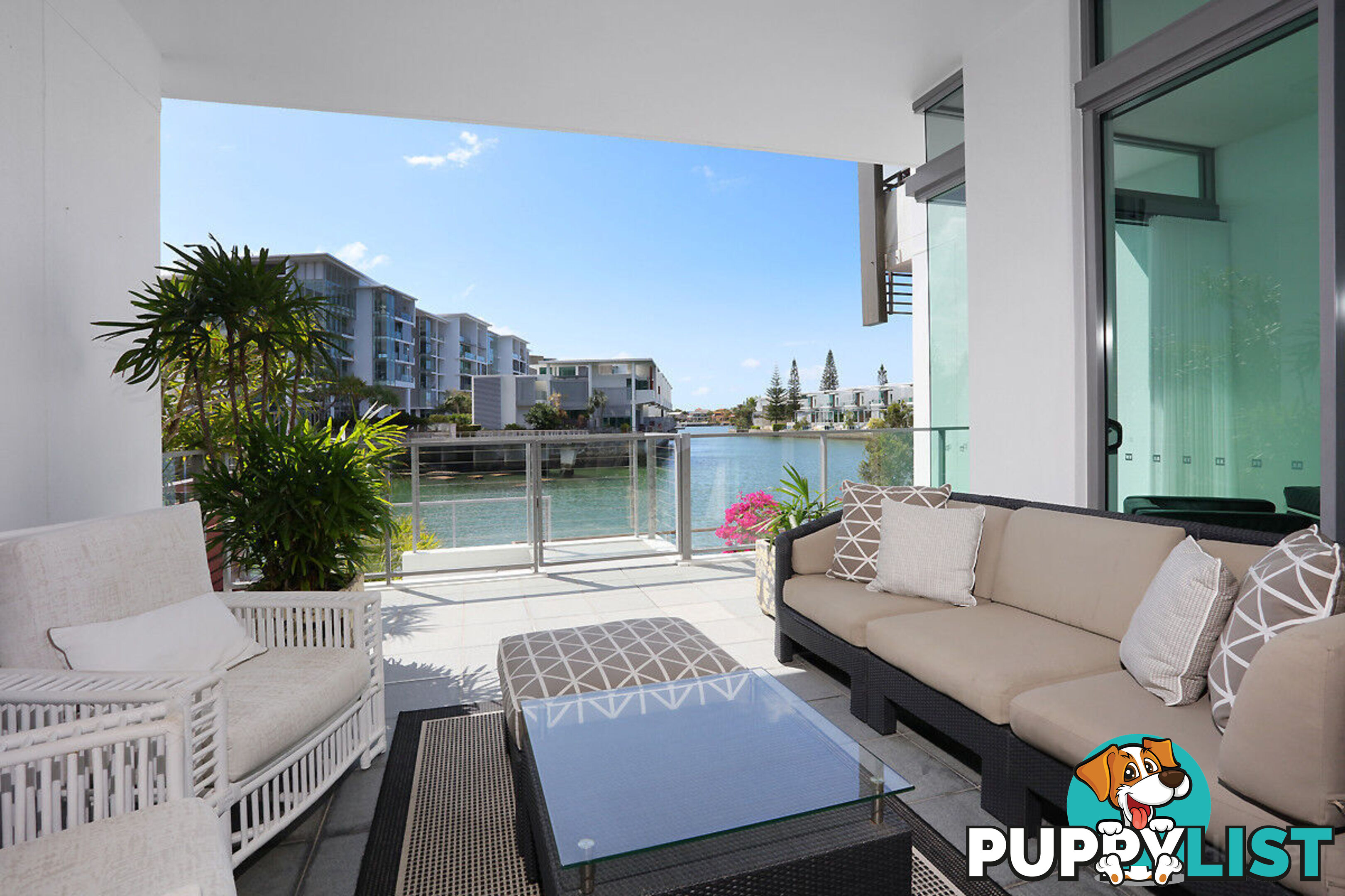 6101/2 Ephraim Island PARADISE POINT QLD 4216