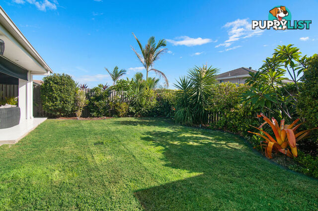 3 Flybridge Way HOPE ISLAND QLD 4212