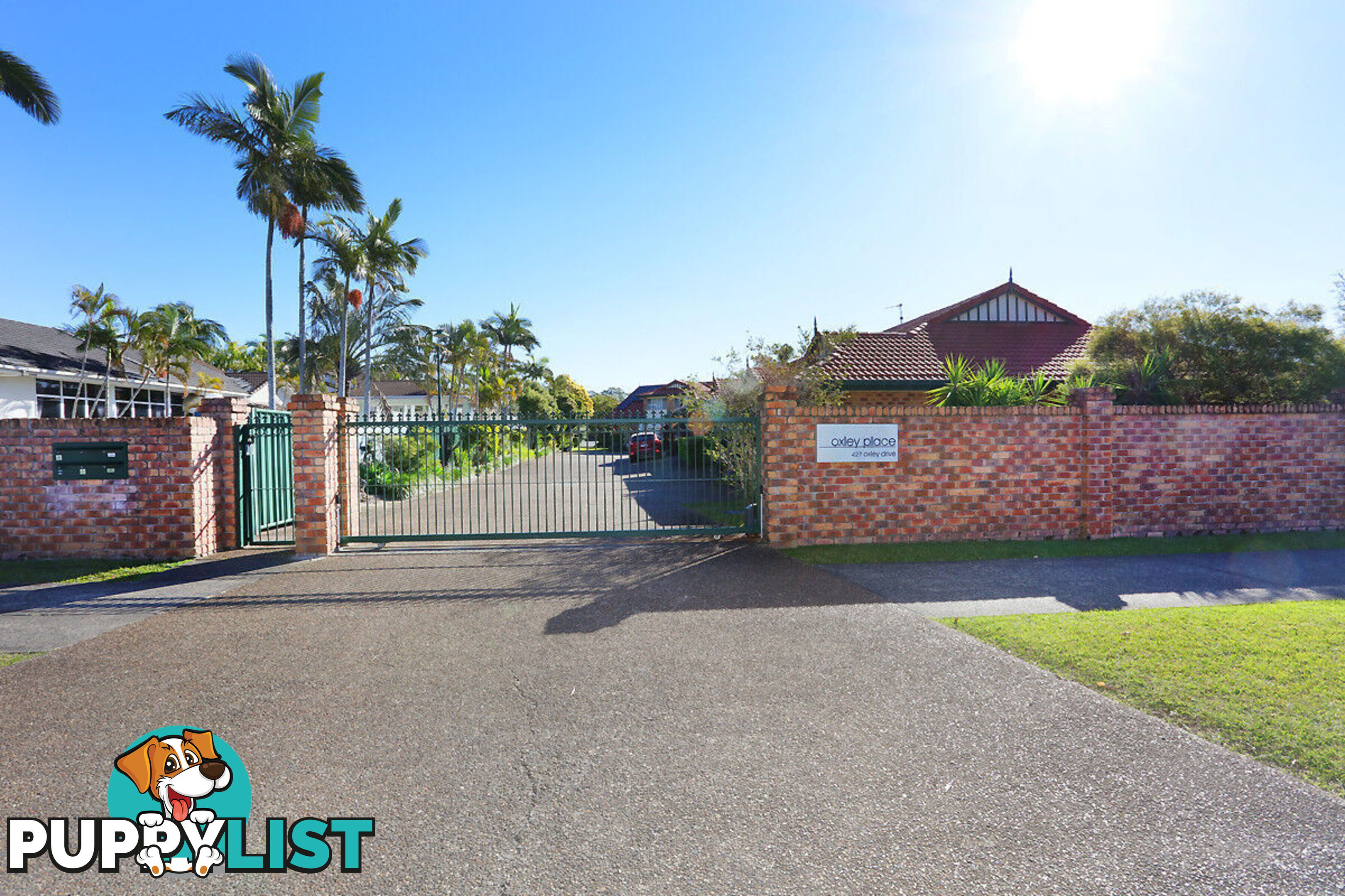 3/427 Oxley Drive RUNAWAY BAY QLD 4216