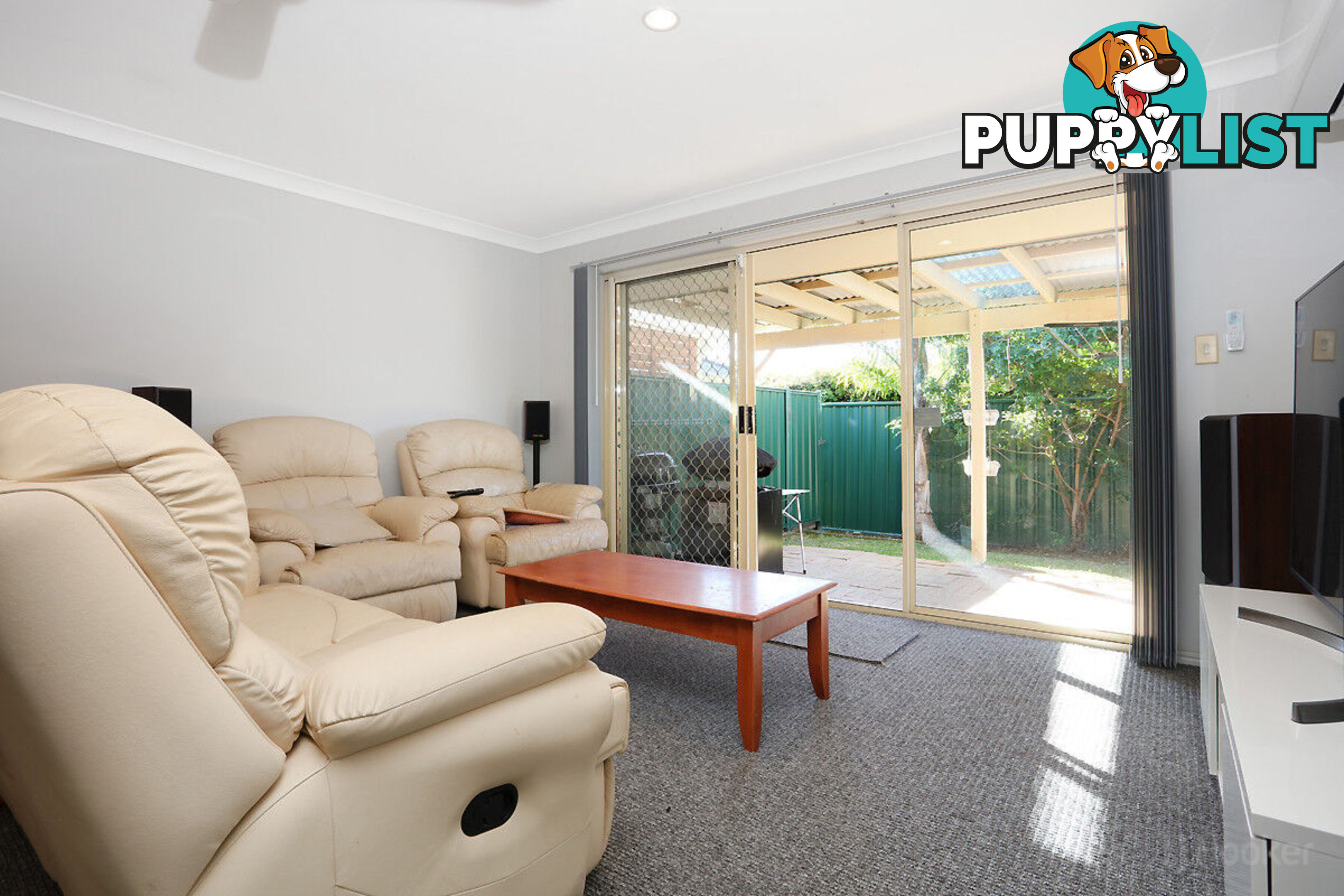 3/427 Oxley Drive RUNAWAY BAY QLD 4216