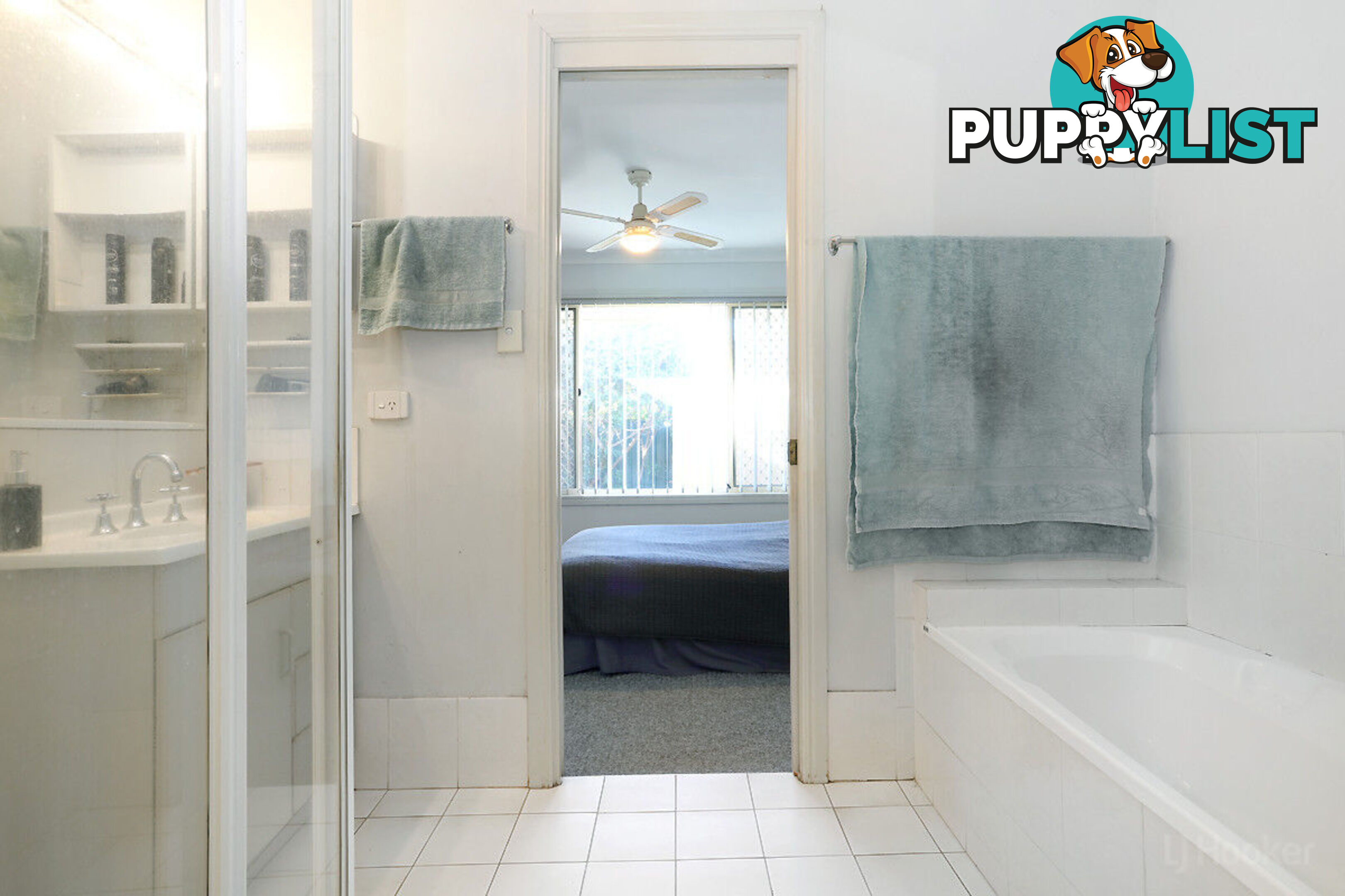 3/427 Oxley Drive RUNAWAY BAY QLD 4216