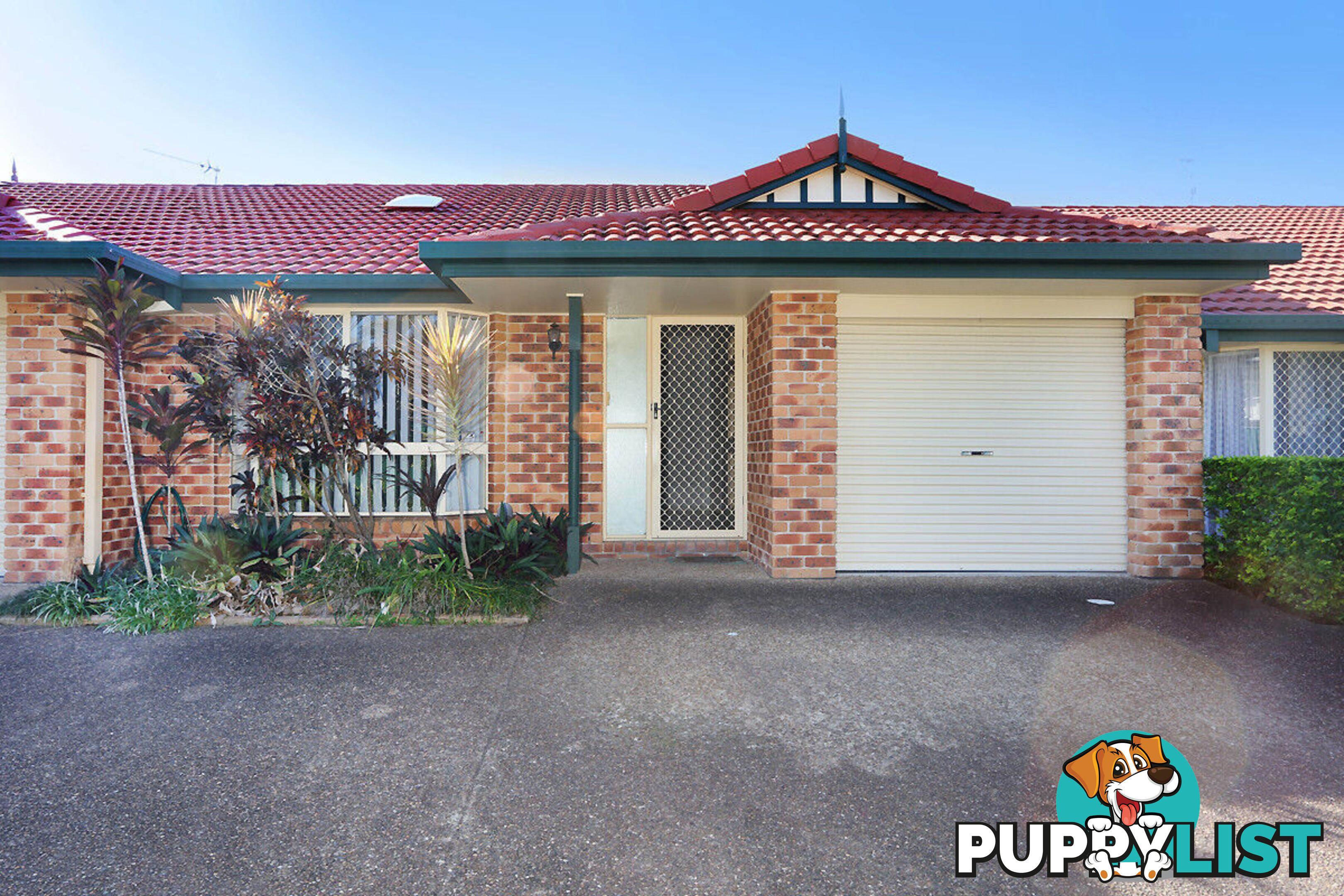 3/427 Oxley Drive RUNAWAY BAY QLD 4216