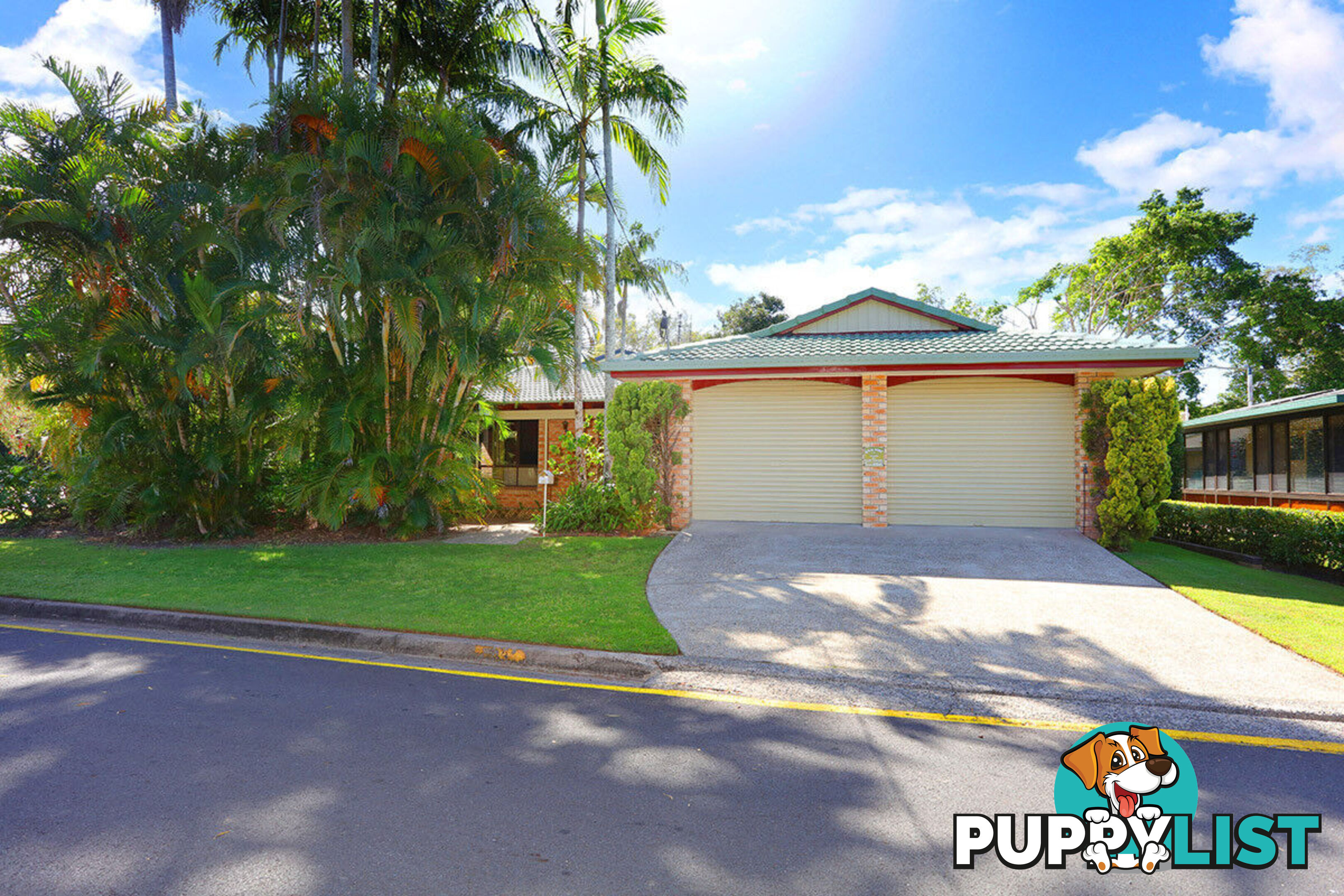 63 ALLINGA Street COOMBABAH QLD 4216