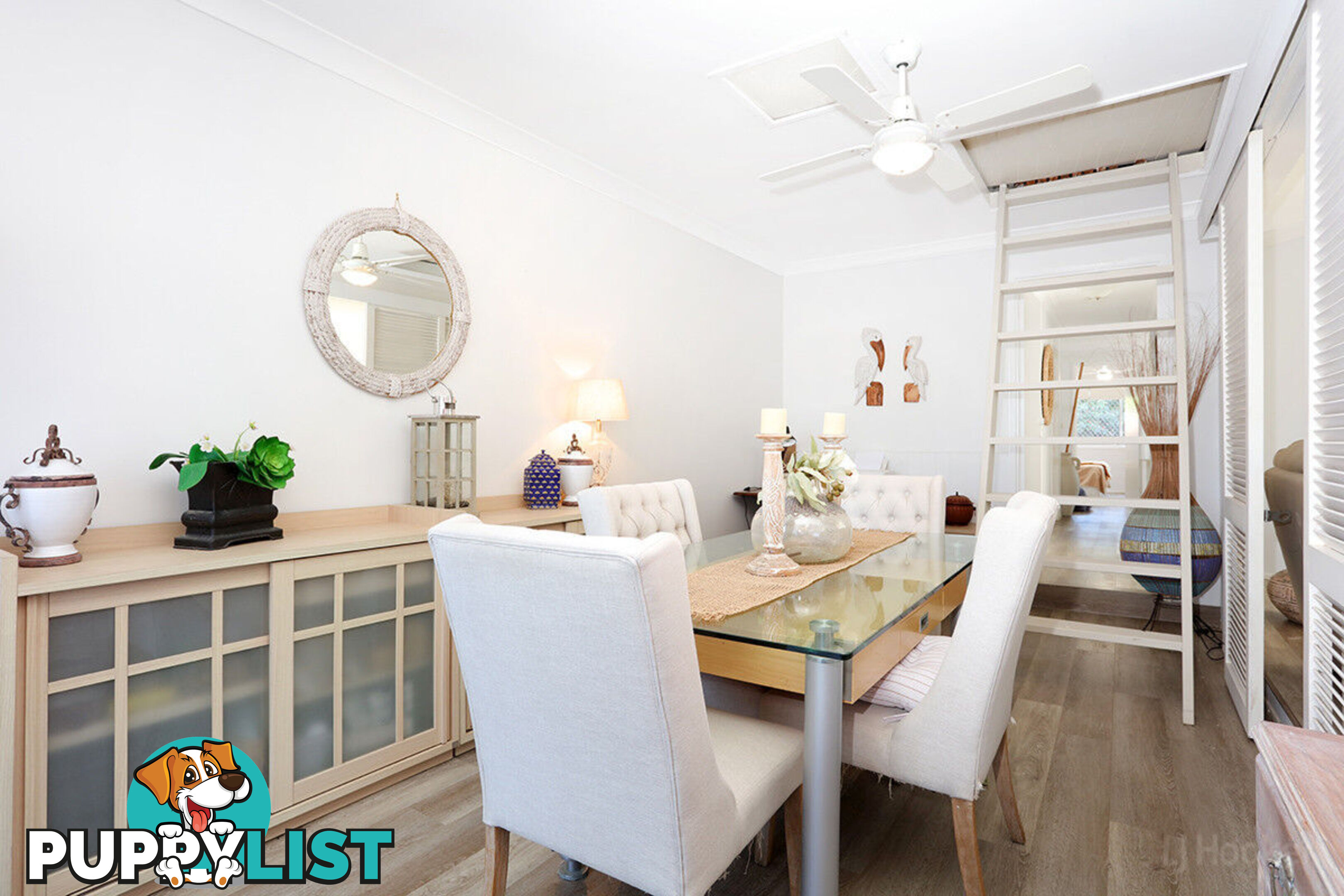 2/5 Cassia Street RUNAWAY BAY QLD 4216