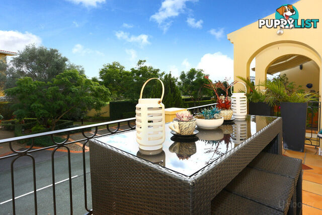 4/14 Pendraat Parade HOPE ISLAND QLD 4212