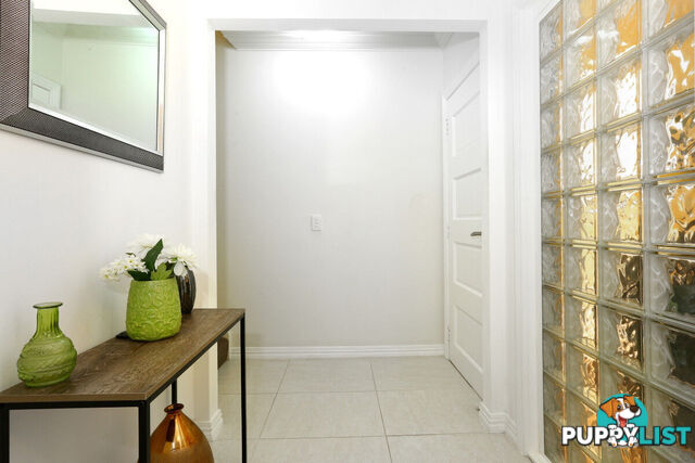 4/14 Pendraat Parade HOPE ISLAND QLD 4212
