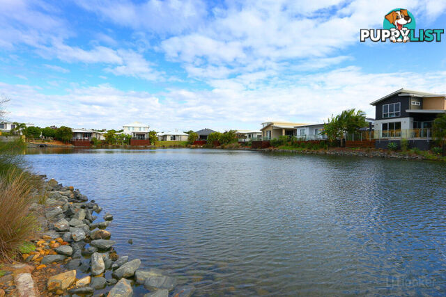 4/14 Pendraat Parade HOPE ISLAND QLD 4212