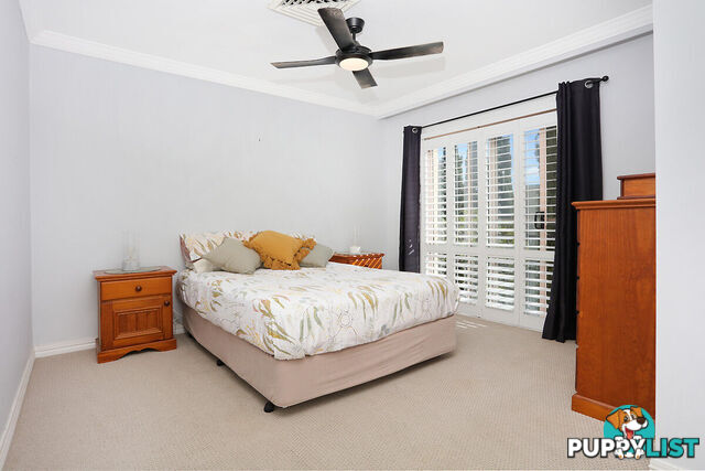 4/14 Pendraat Parade HOPE ISLAND QLD 4212