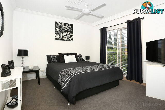 4/14 Pendraat Parade HOPE ISLAND QLD 4212