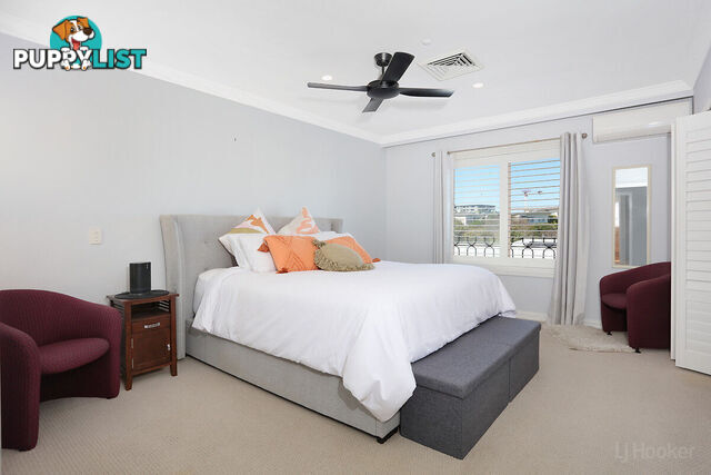 4/14 Pendraat Parade HOPE ISLAND QLD 4212