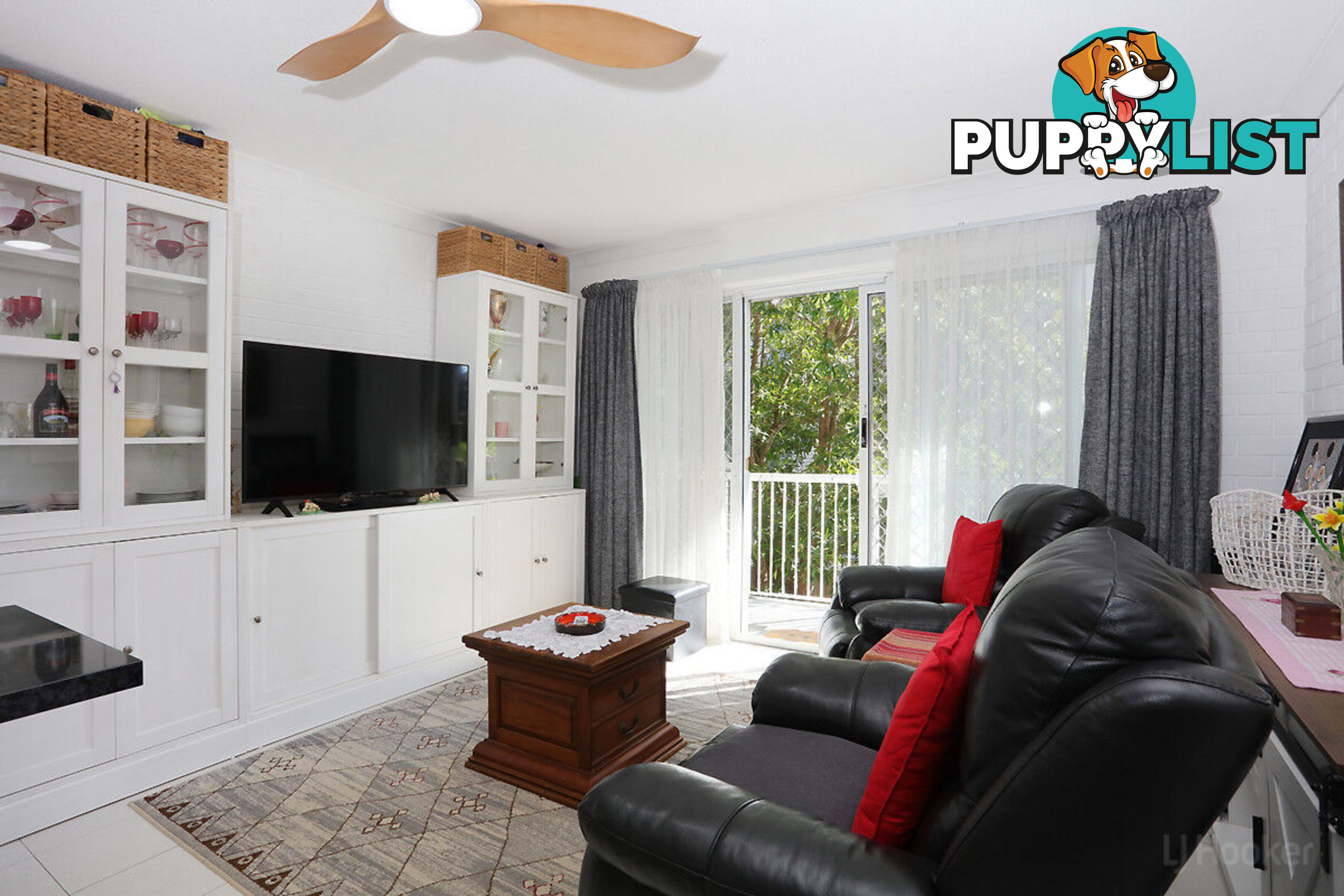 1/46 Brighton Street BIGGERA WATERS QLD 4216