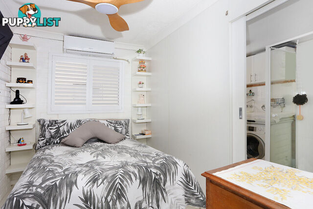 1/46 Brighton Street BIGGERA WATERS QLD 4216