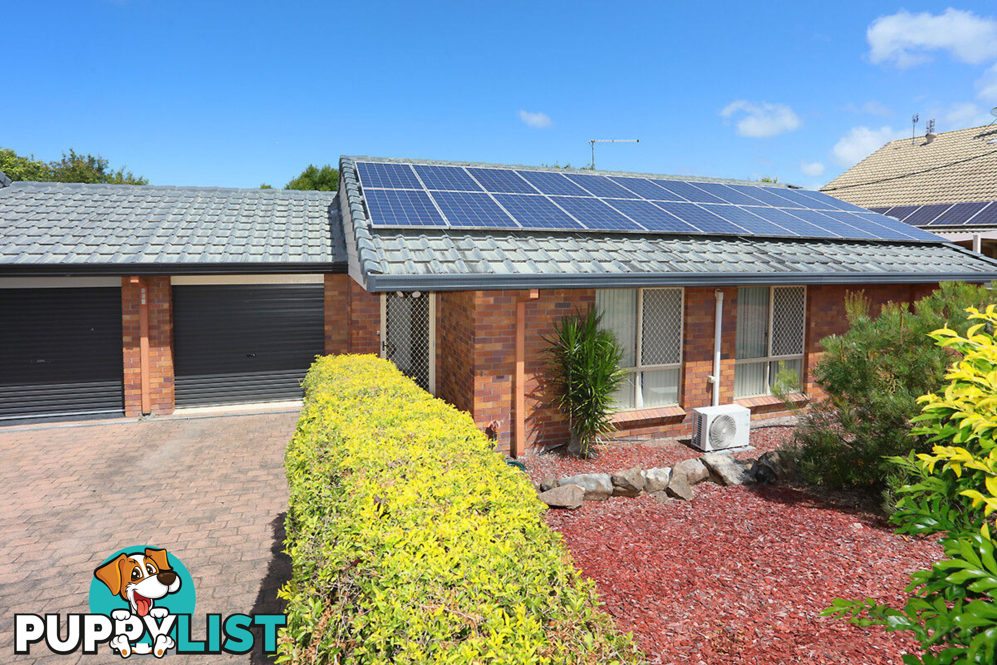 2/553 Pine Ridge Road BIGGERA WATERS QLD 4216