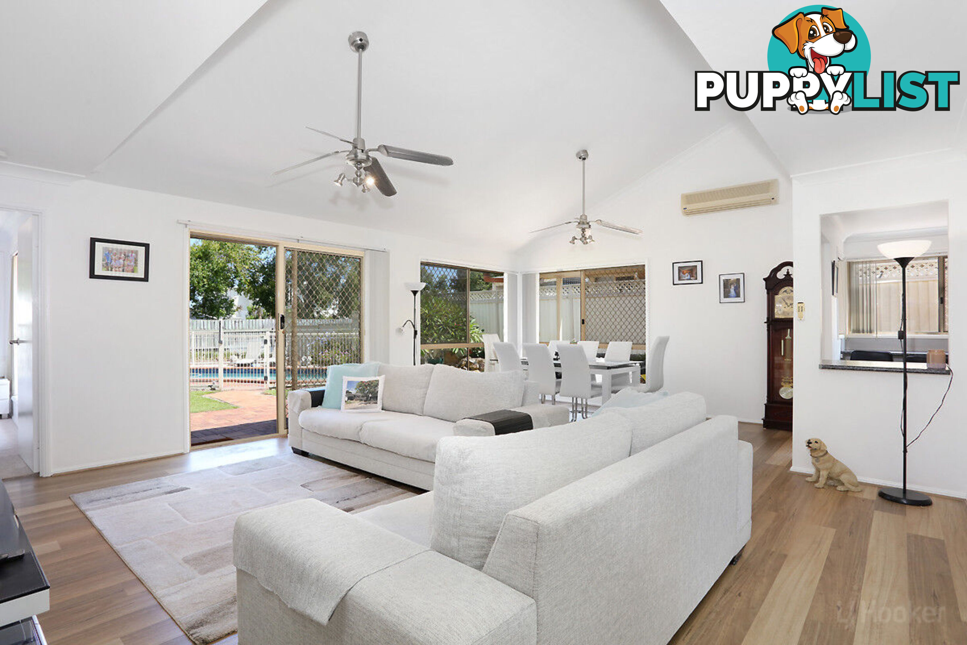 2/553 Pine Ridge Road BIGGERA WATERS QLD 4216