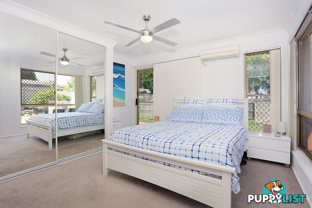 2/553 Pine Ridge Road BIGGERA WATERS QLD 4216