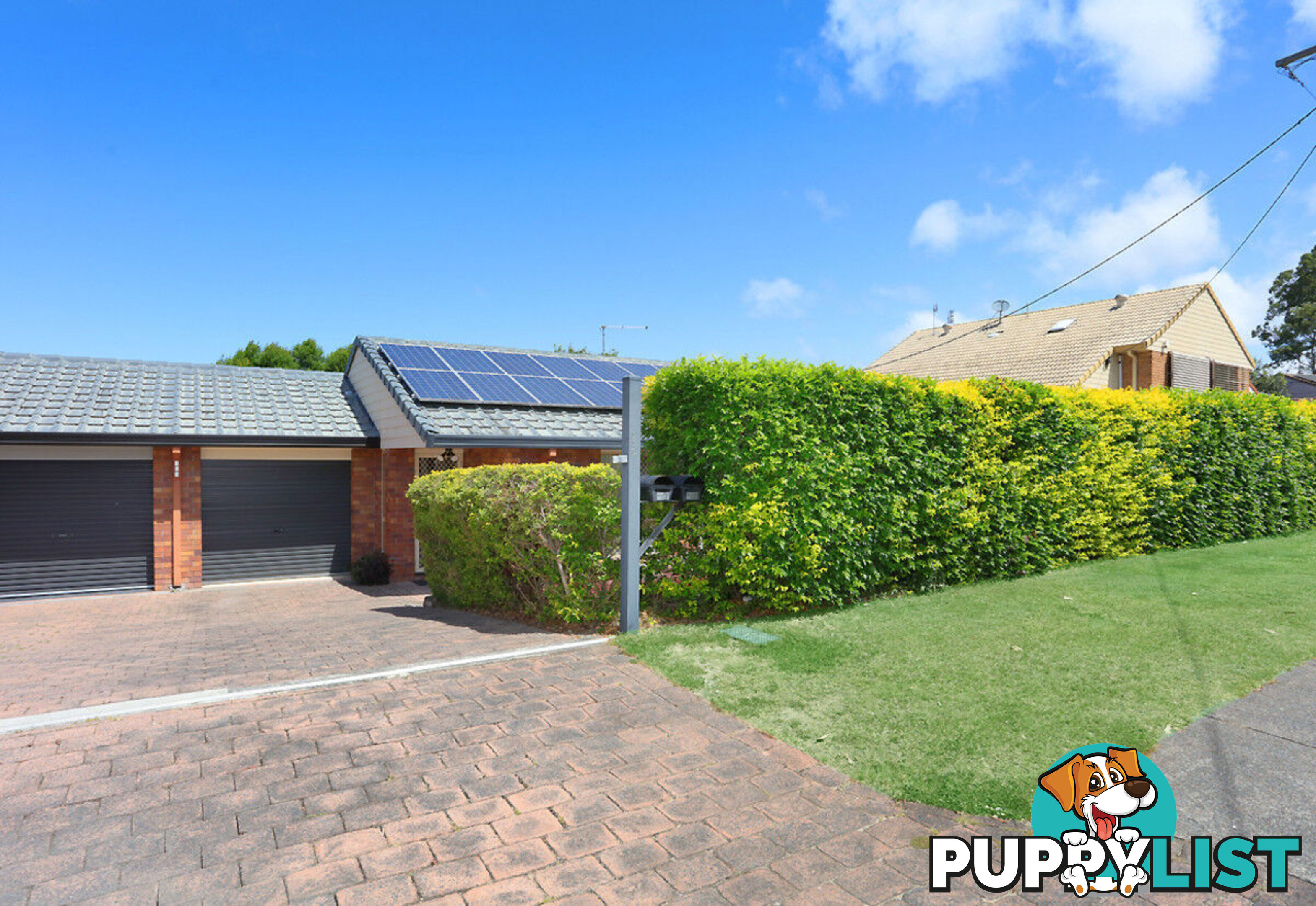 2/553 Pine Ridge Road BIGGERA WATERS QLD 4216