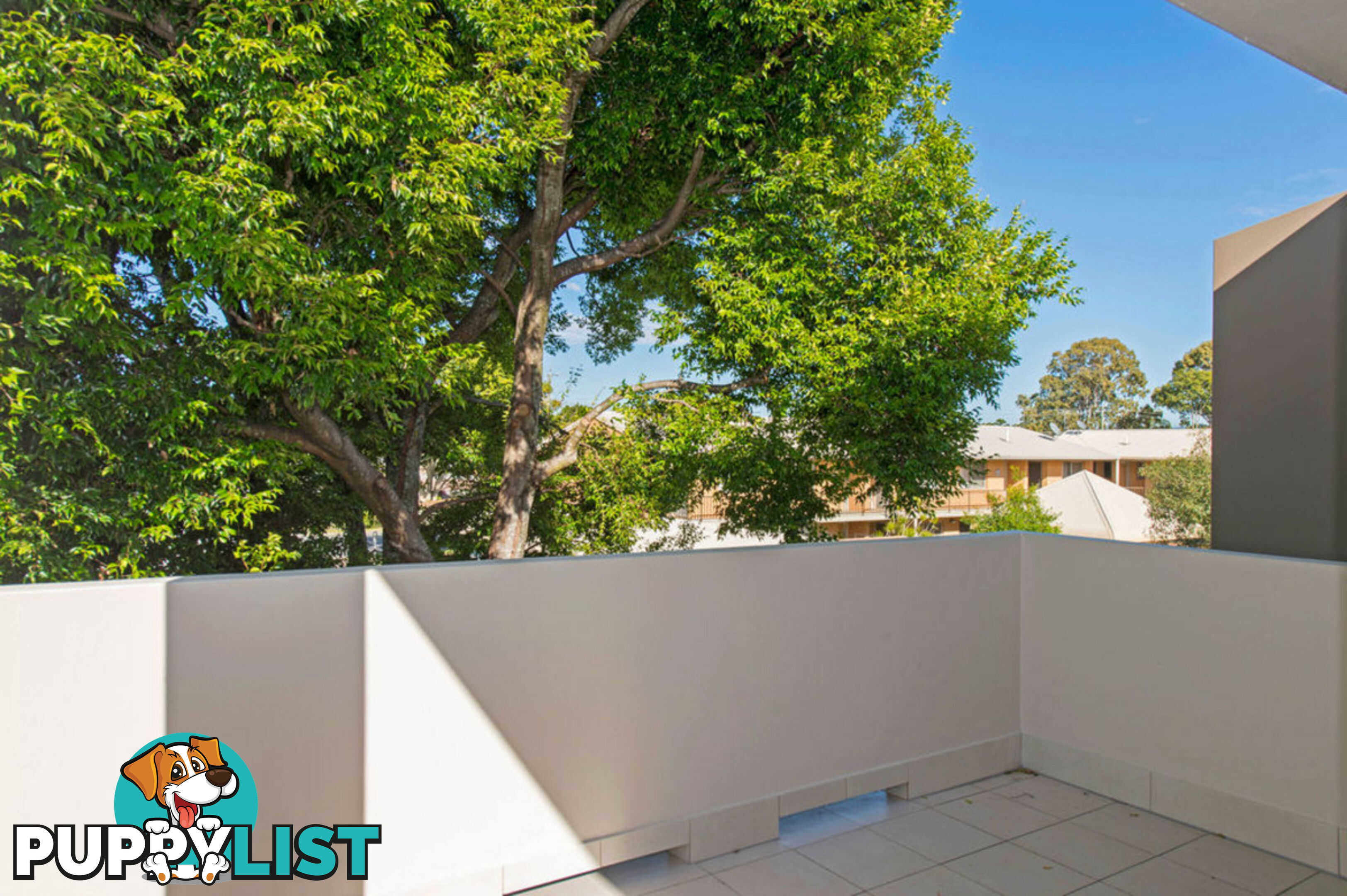 1/28 Milton Avenue PARADISE POINT QLD 4216