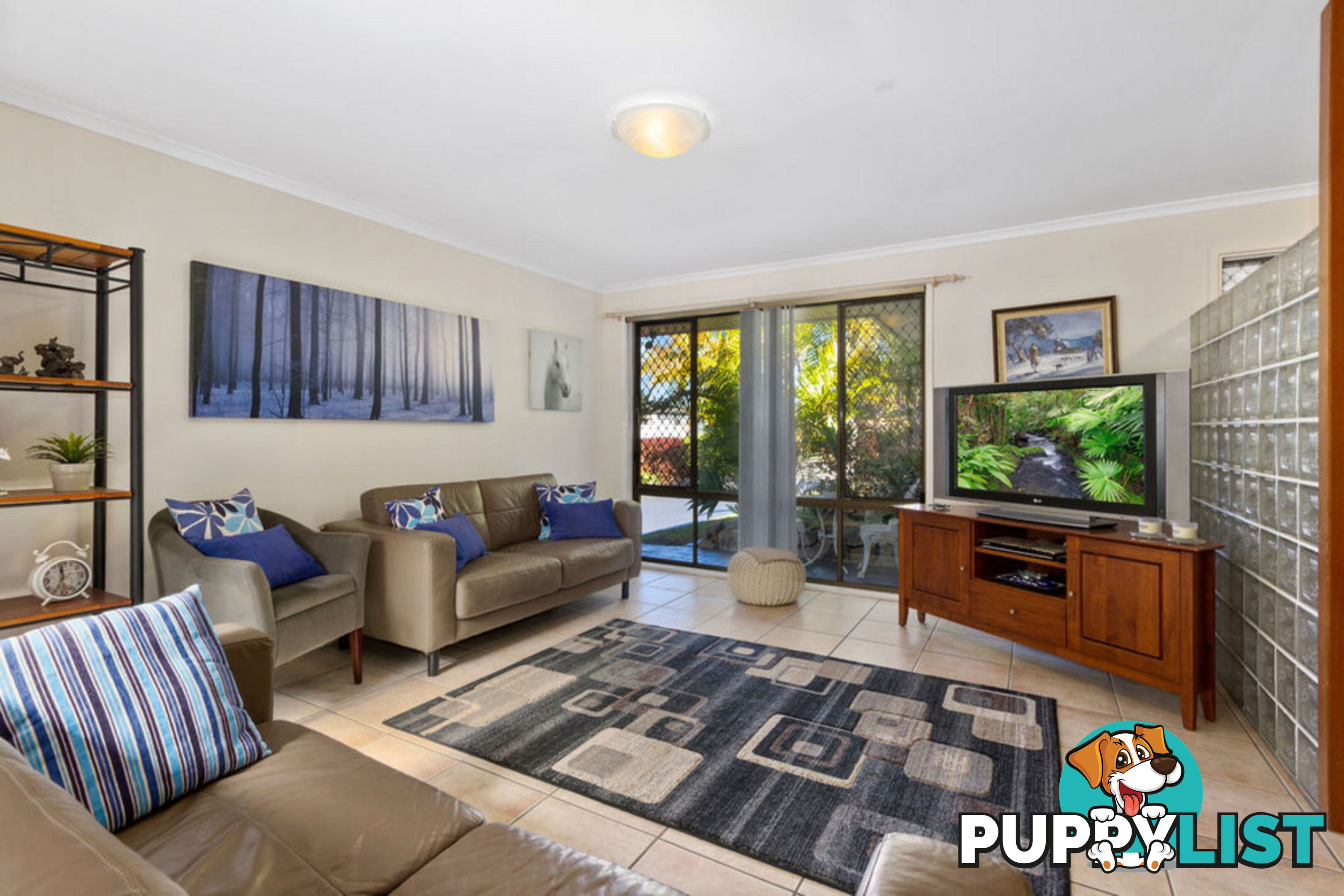 9 Thompson Street BIGGERA WATERS QLD 4216