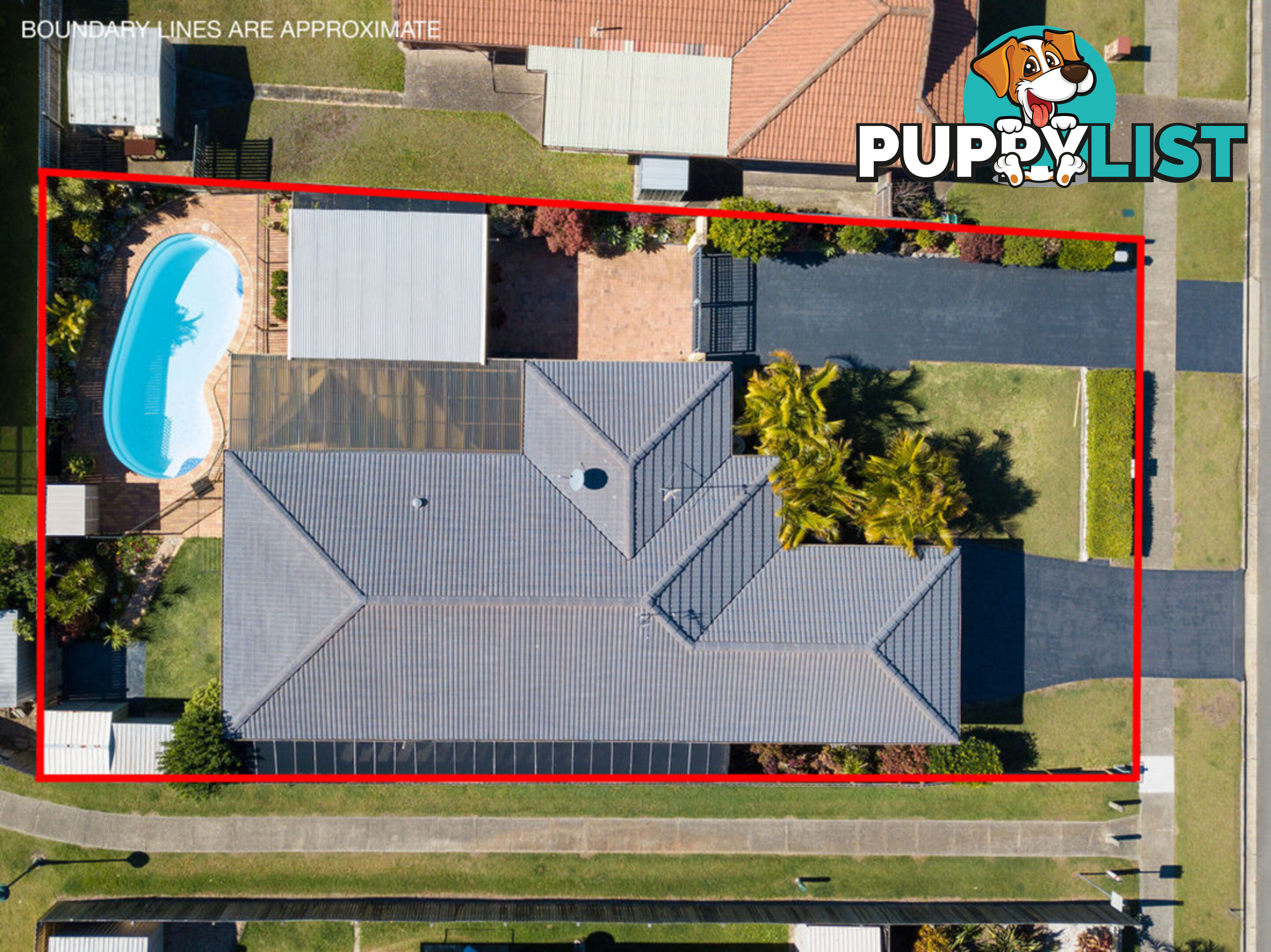 9 Thompson Street BIGGERA WATERS QLD 4216