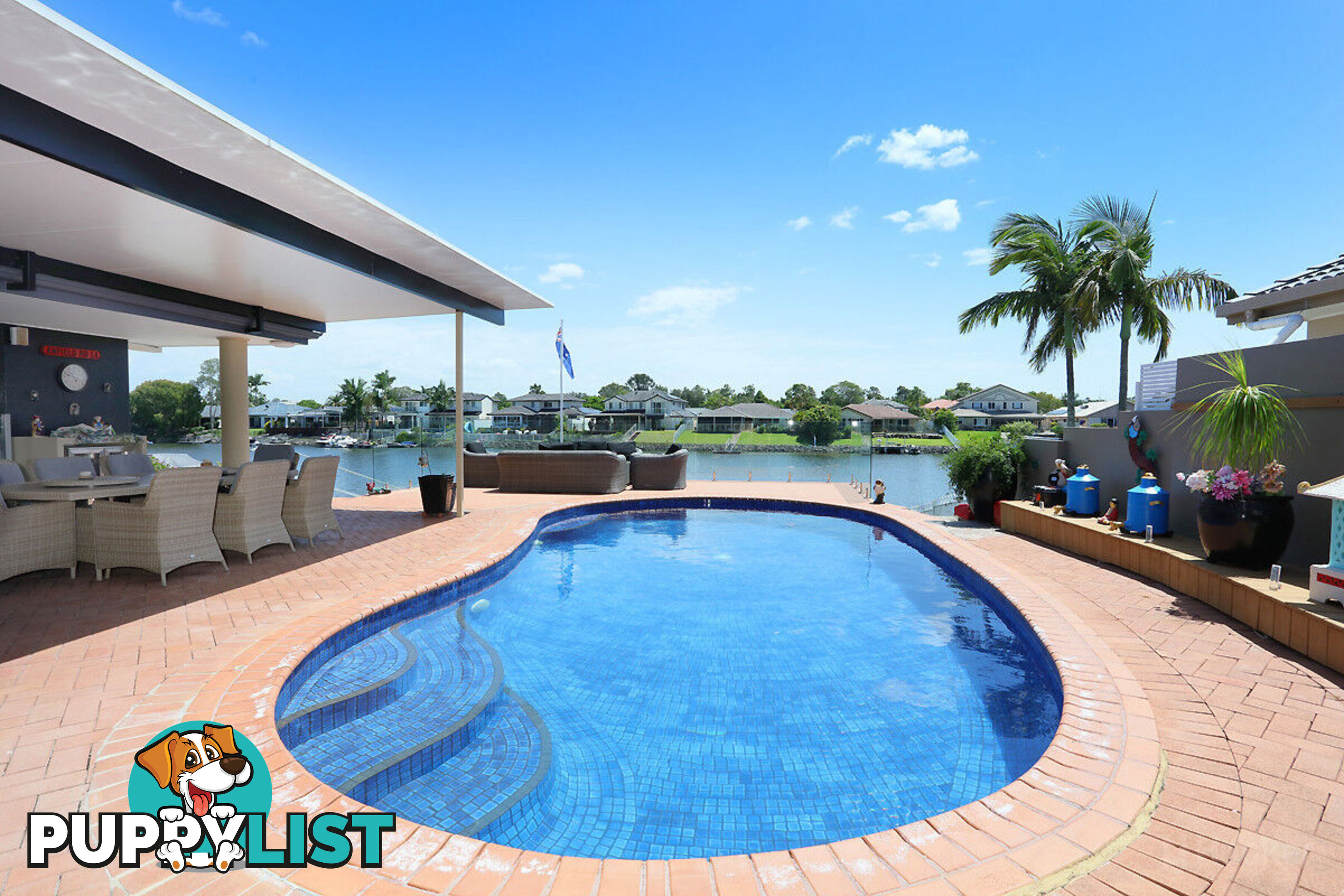 48 Monterey Keys Drive HELENSVALE QLD 4212