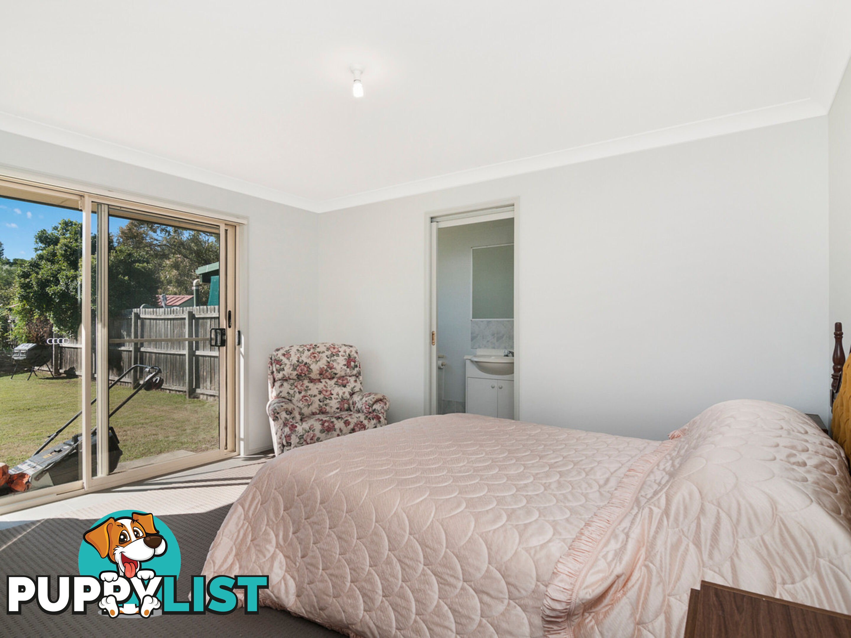 1/17 Jenaya Place LABRADOR QLD 4215