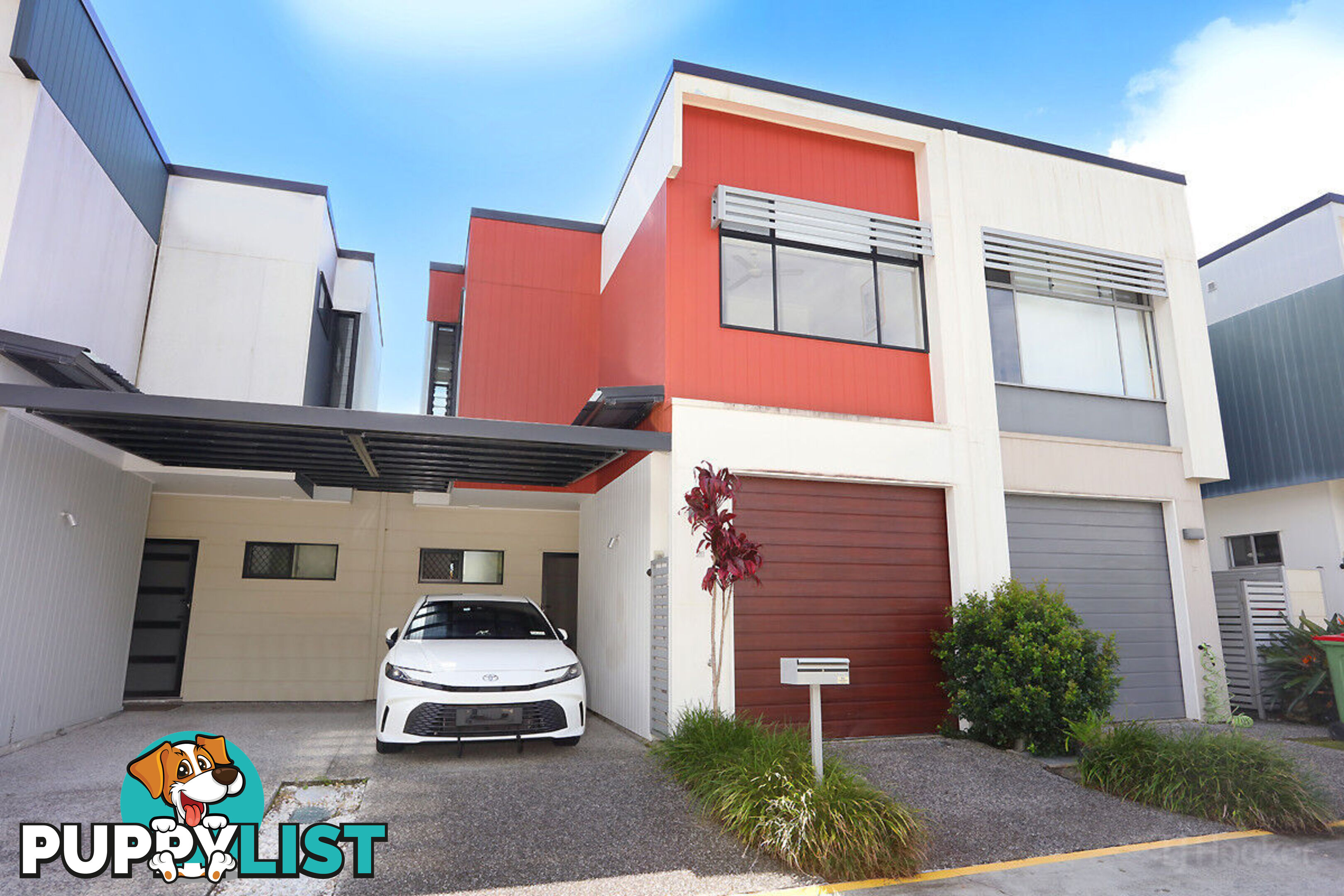 28/460 Pine Ridge Road COOMBABAH QLD 4216