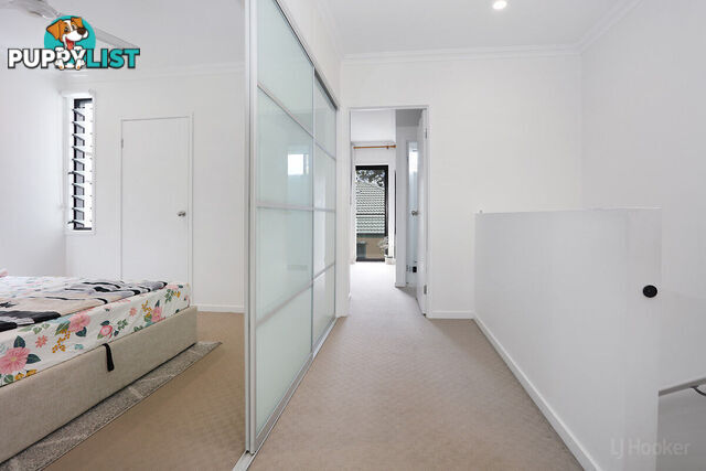 28/460 Pine Ridge Road COOMBABAH QLD 4216