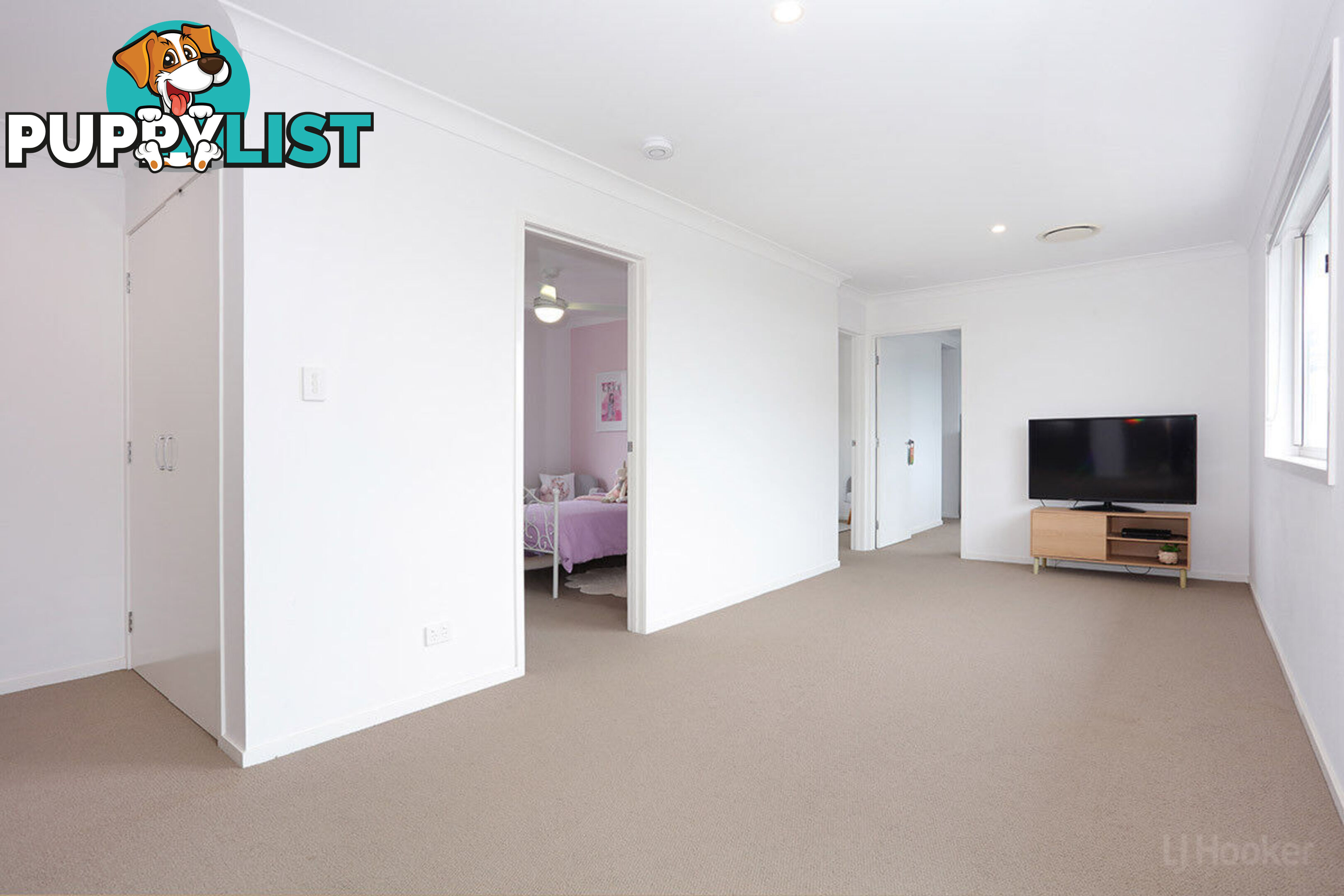 67 Harbour Rise HOPE ISLAND QLD 4212