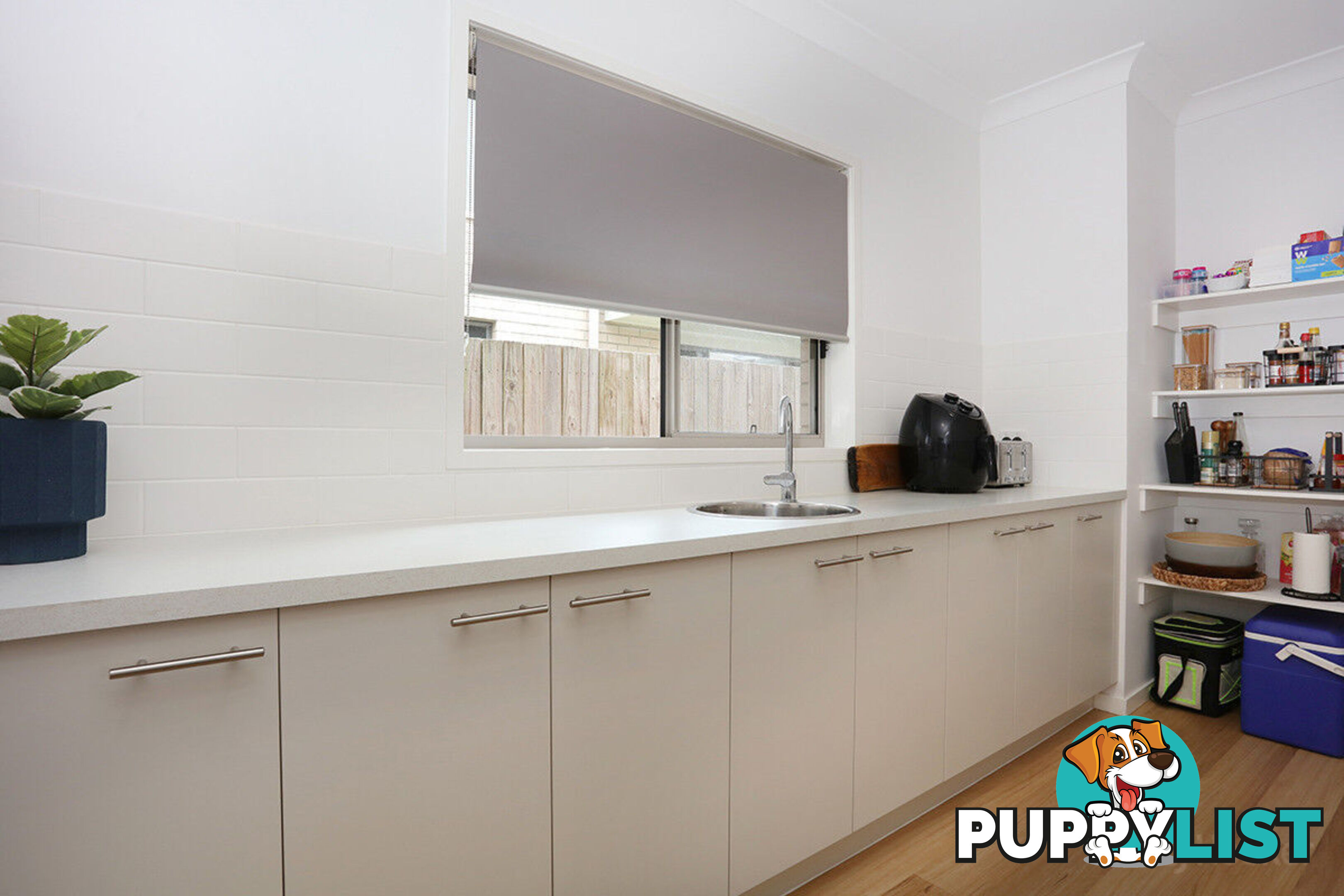 67 Harbour Rise HOPE ISLAND QLD 4212