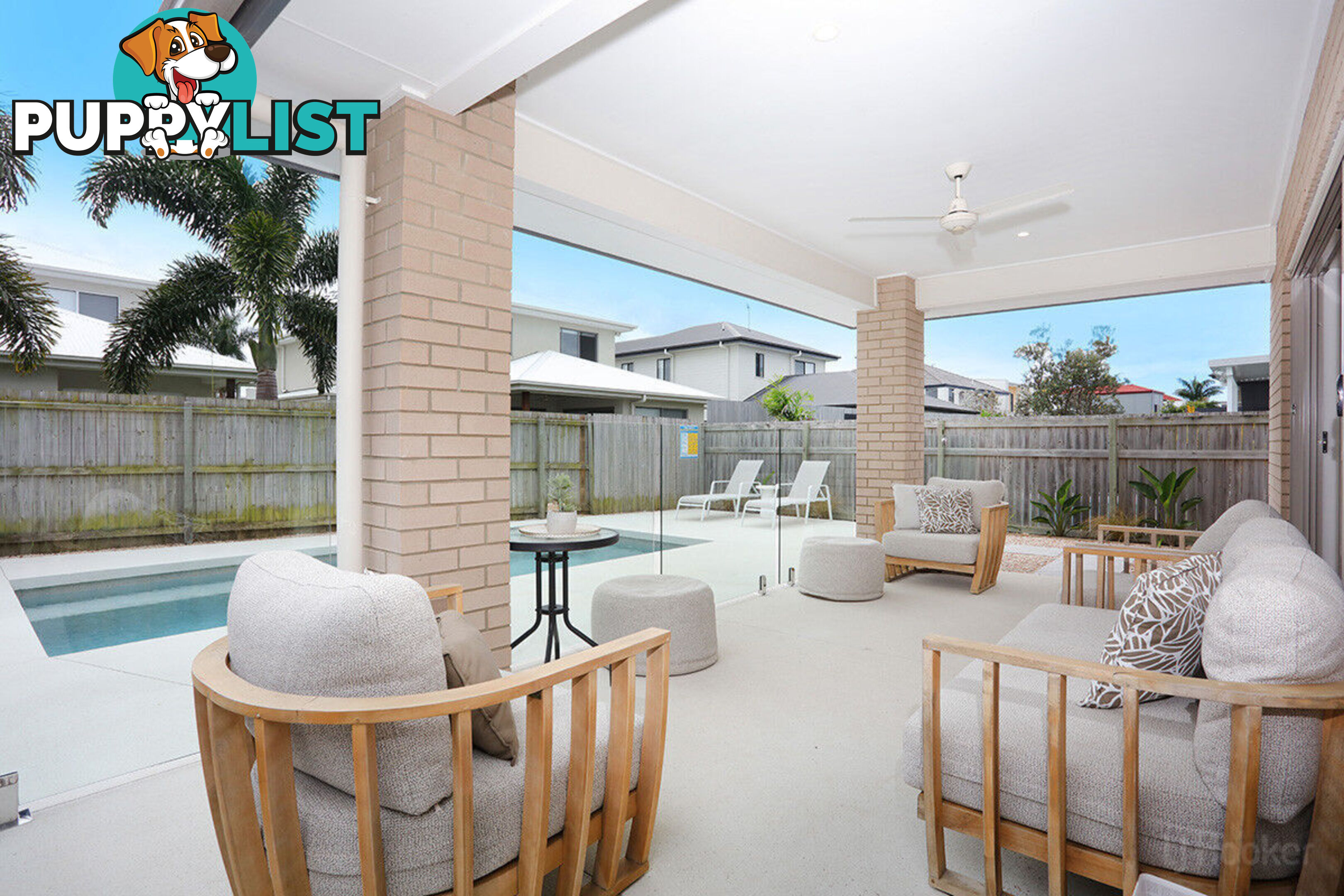 67 Harbour Rise HOPE ISLAND QLD 4212