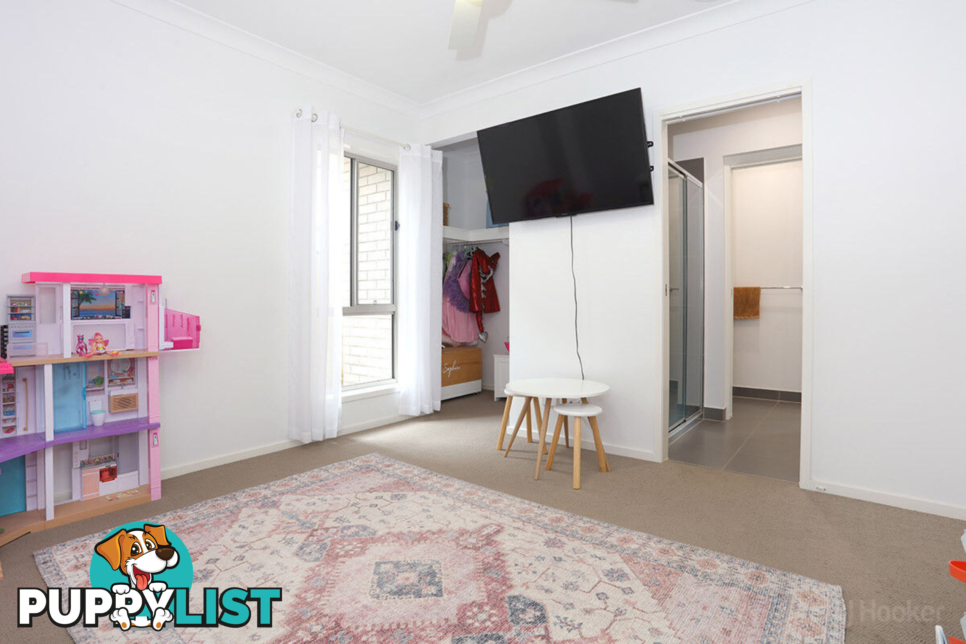 67 Harbour Rise HOPE ISLAND QLD 4212