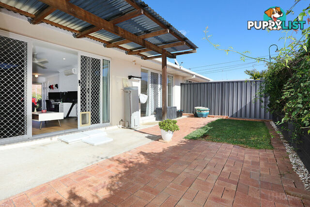 7/425 Oxley Drive RUNAWAY BAY QLD 4216