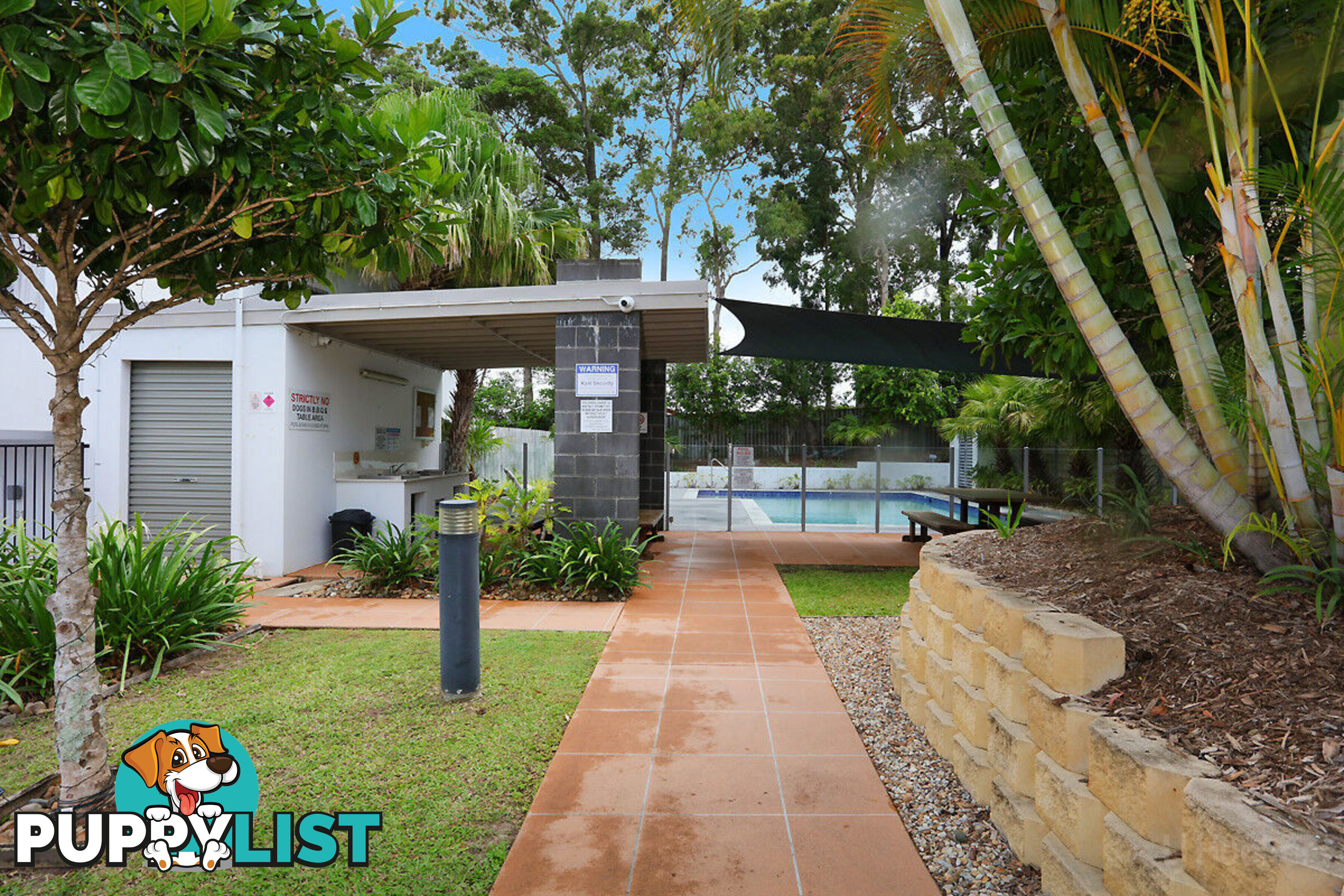 33/430 Pine Ridge Road COOMBABAH QLD 4216