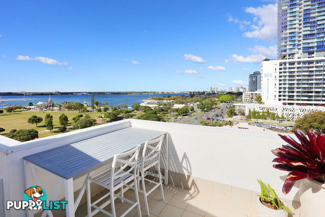 30/136 Marine Parade SOUTHPORT QLD 4215