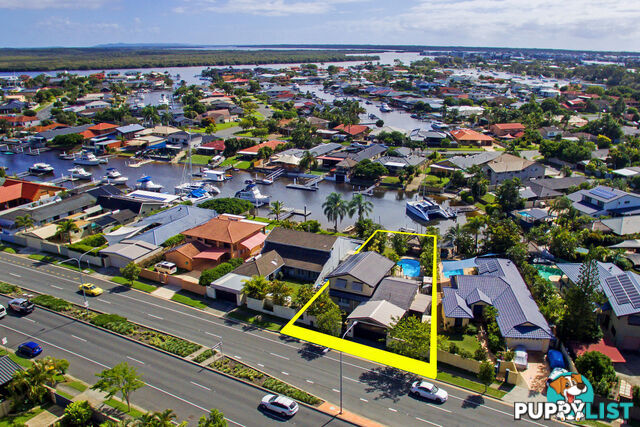 65 Oxley Drive PARADISE POINT QLD 4216